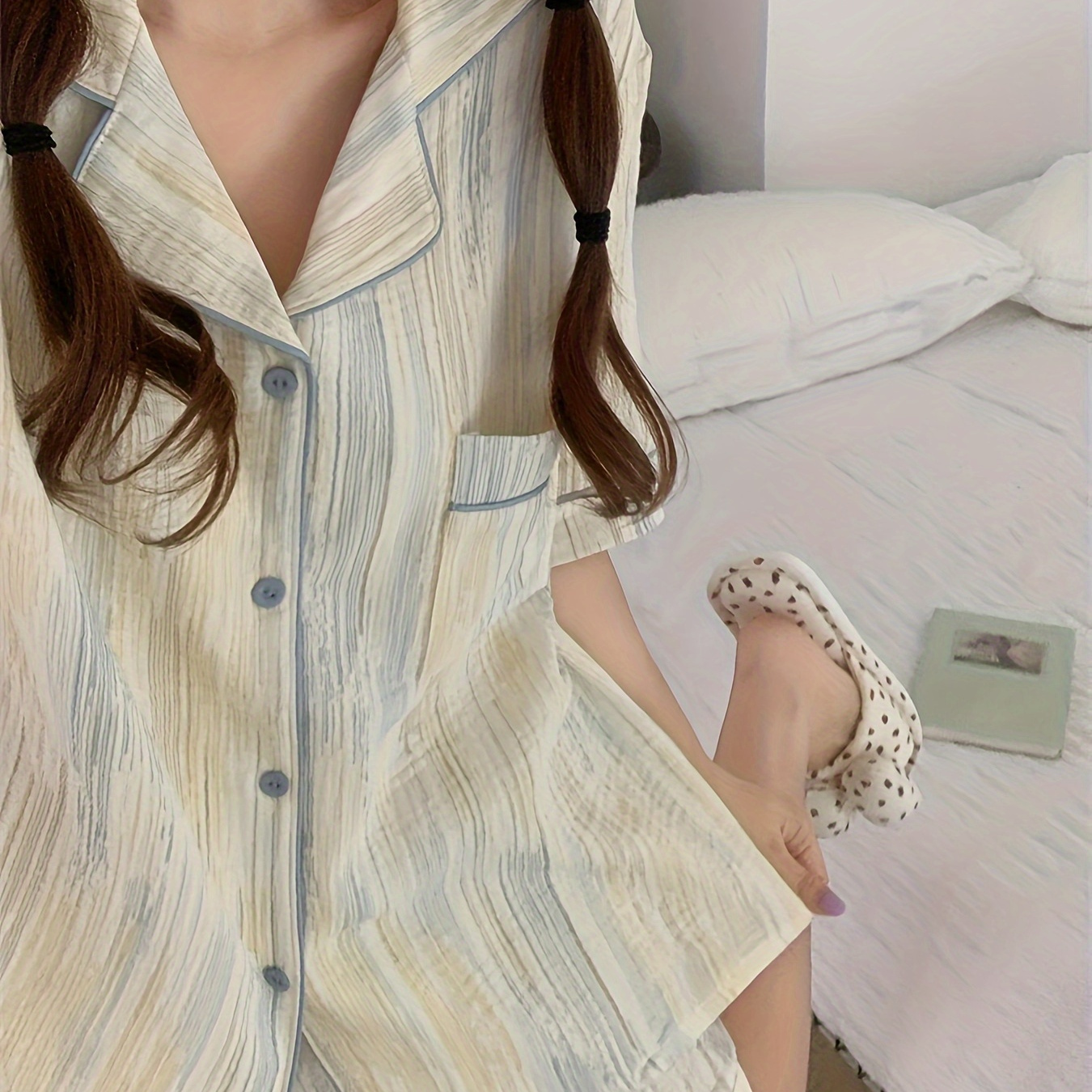 

Women's Ombre Stripe Print Casual Pajama Set, Short Sleeve Buttons Lapel Top & Shorts, Comfortable Relaxed Fit, Summer Nightwear
