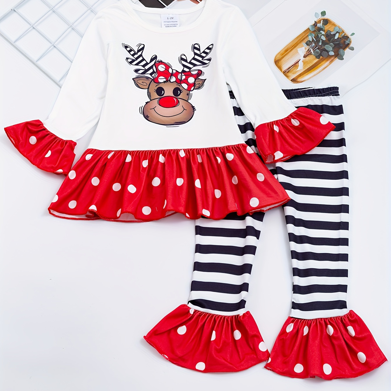 

2pc Reindeer Graphic Polka Dot Print Pullover + Splicing Stripped Pants Girls Kids Clothes Gift Halloween Christmas