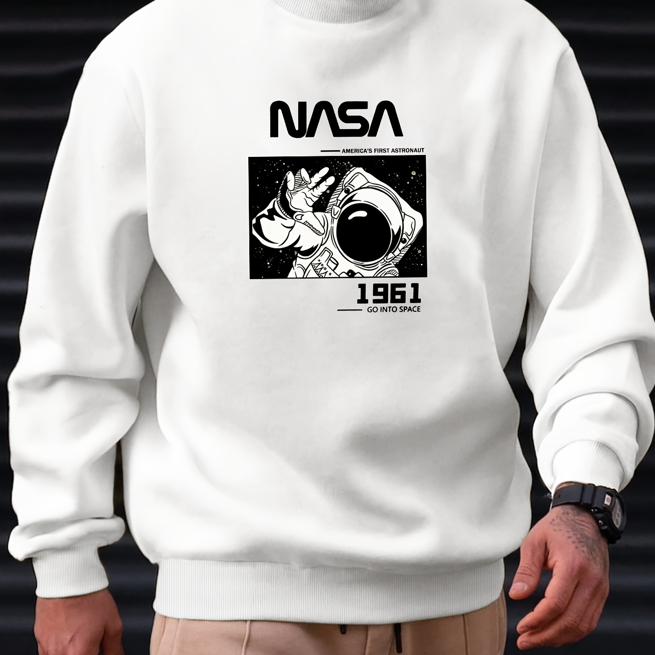 

Nasa 1961 Astronaut Graphic Print Sweatshirt - Men's Polyester Casual Crew Neck Long Sleeve Active Pullover With Slight Stretch, Geometric Pattern Knit Fabric - Regular Fit Leisure Sportswear Sweater