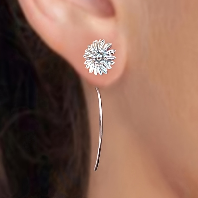 

Women's Chrysanthemum Earrings Jewelry Cute Small Flower Ear Decoration Accessories Gift