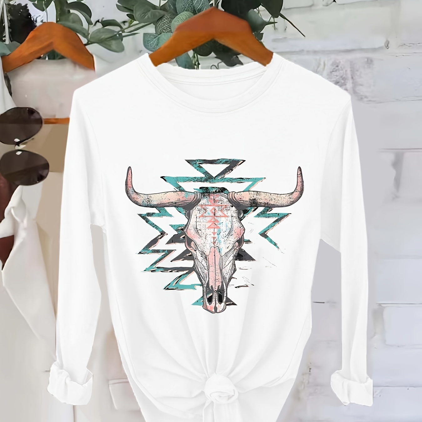 

Cow Head Print T-shirt, Long Sleeve Crew Neck Casual Top For Spring & Fall, Women's Clothing