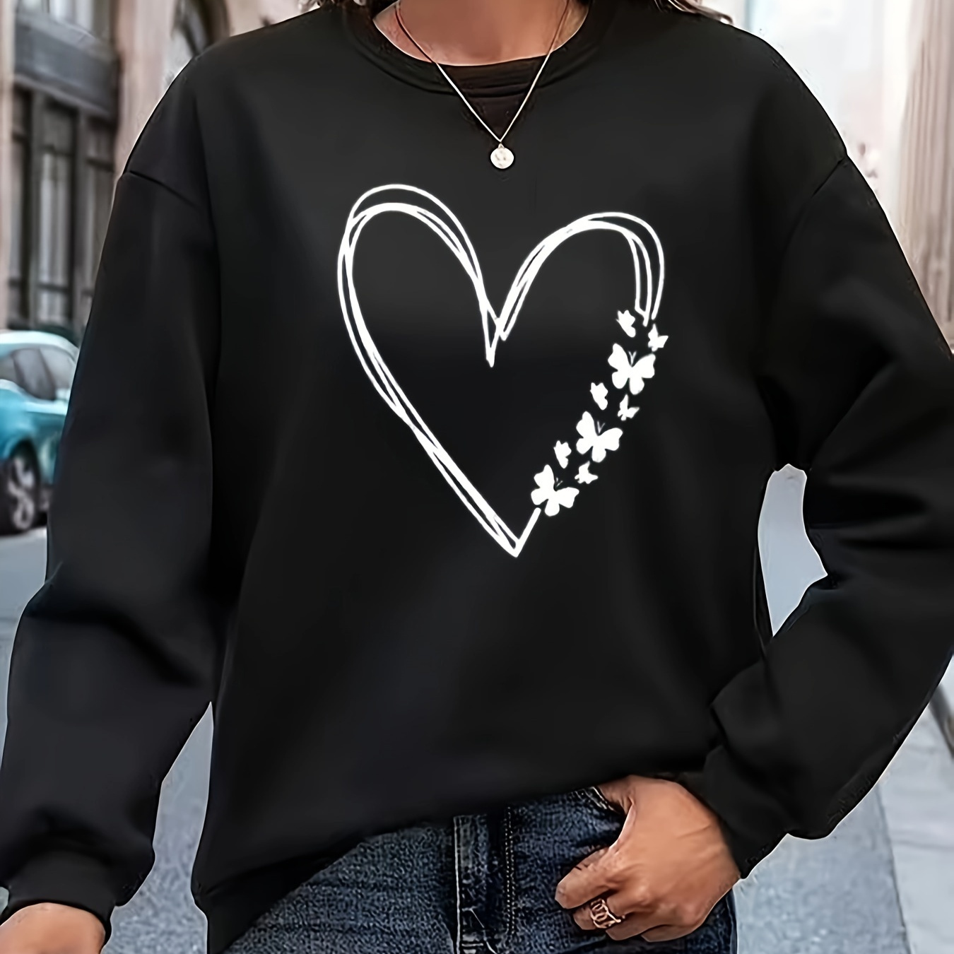 

Heart Print Pullover Sweatshirt, Casual Long Sleeve Crew Neck Sweatshirt For Fall & Winter, Women's Clothing