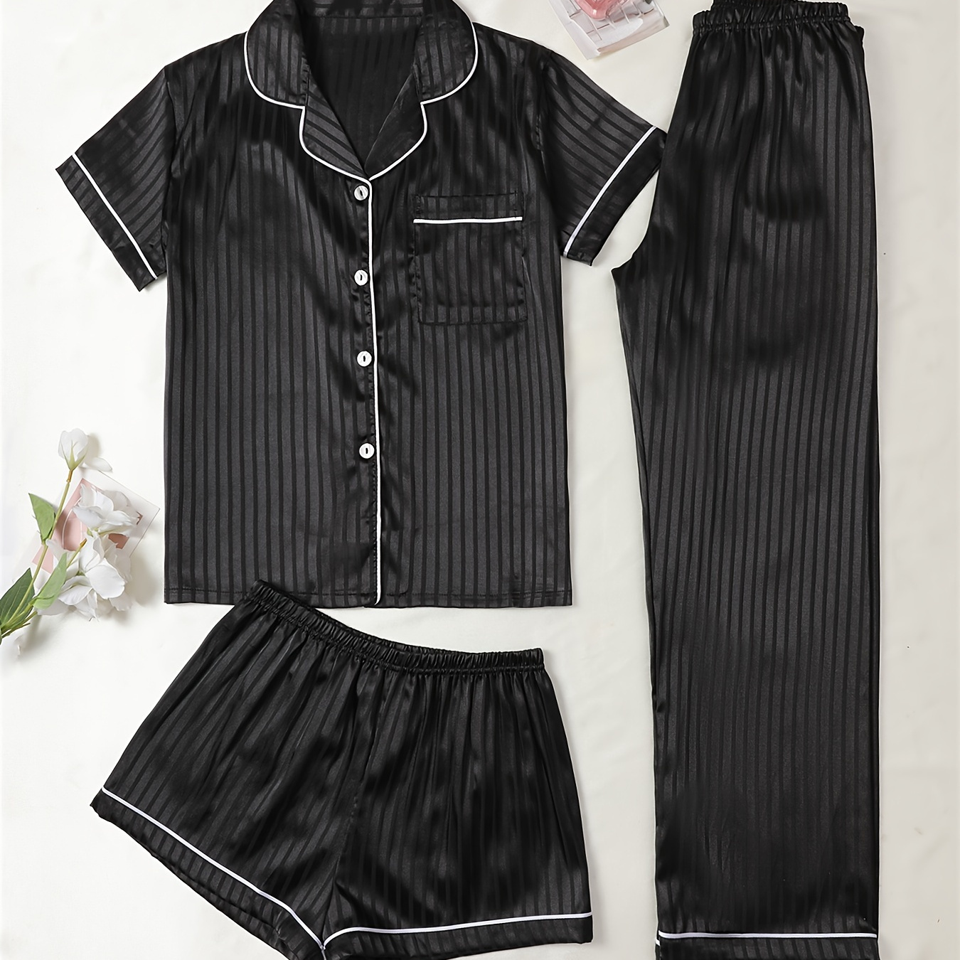 

Black Small Striped Piece Set