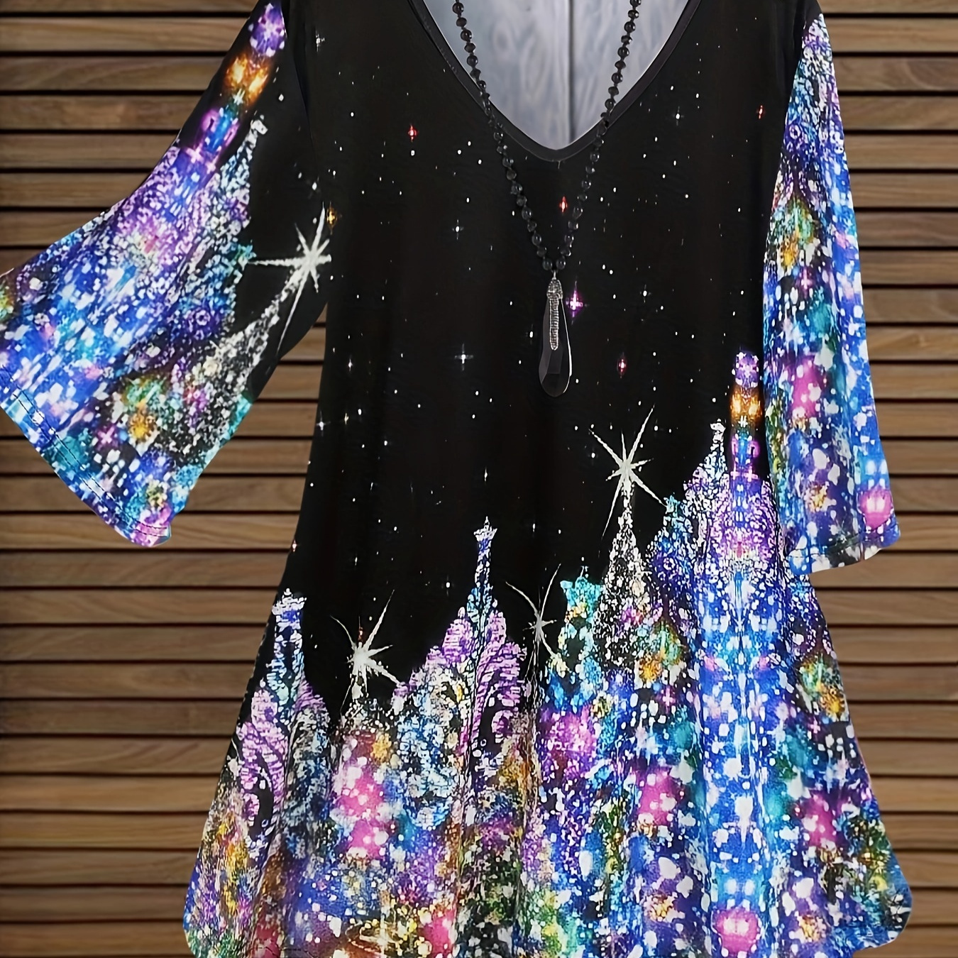 

Women's Long-sleeved V-neck Glitter Print Top