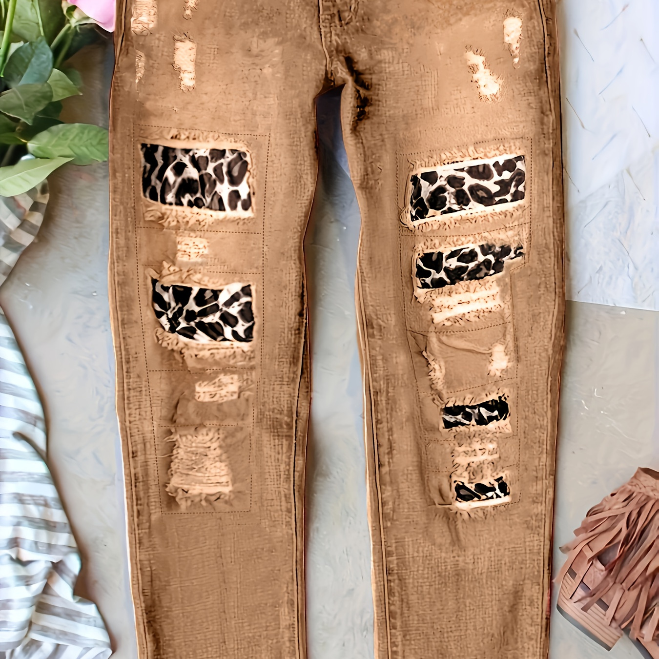 

Plus-size Stretchy Patchwork Leopard Print Embroidered Jeans