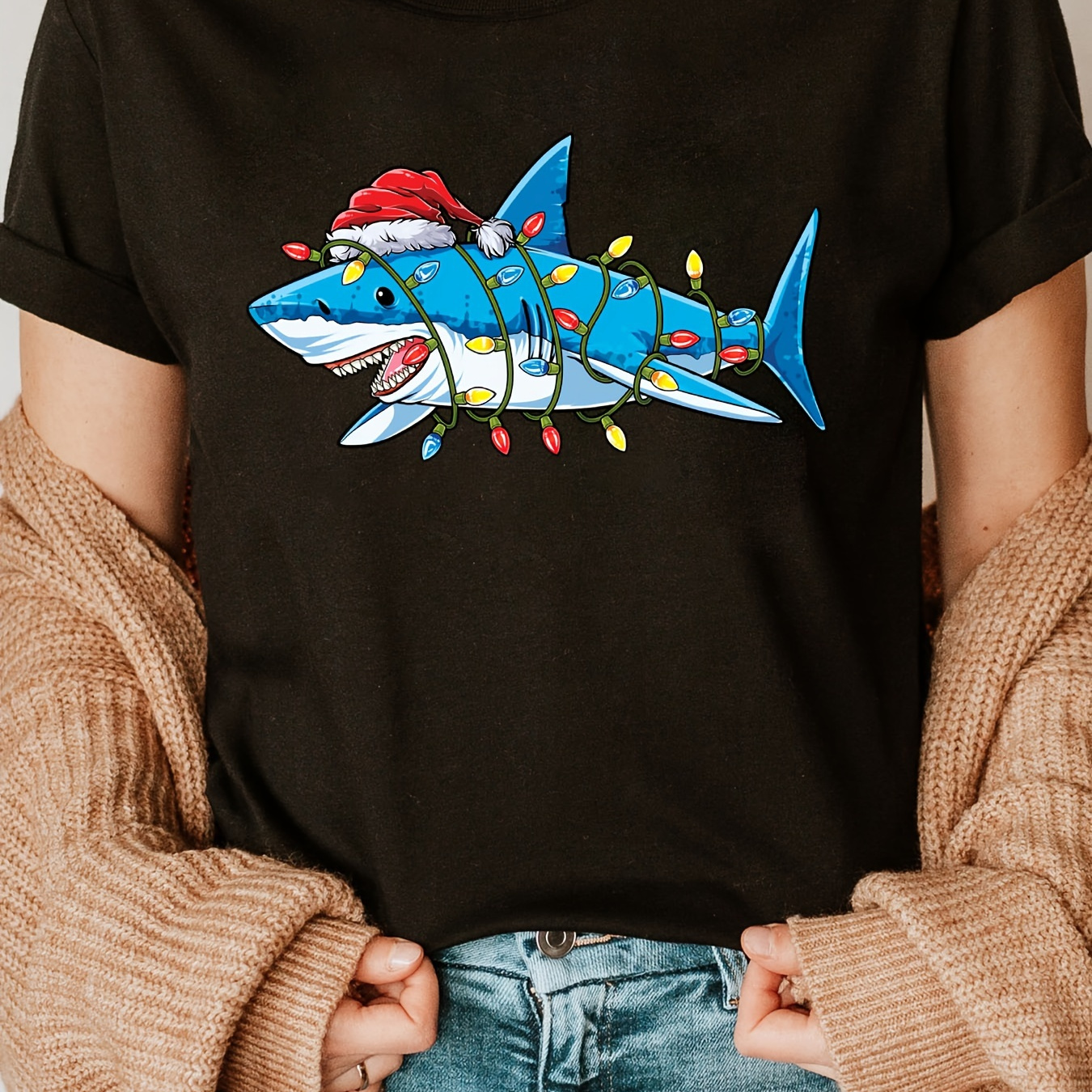 

Women's Cartoon Shark With Santa Hat & Christmas Lights Print T-shirt, Casual Crew Neck, Short Sleeve, Cotton Blend, Regular Fit, All-season Fashion Top