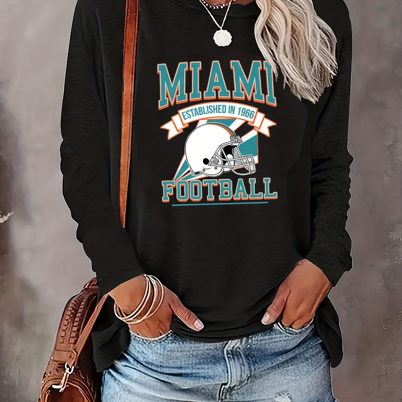 

Football Graphic Print T-shirt, Long Sleeve Crew Neck Casual Top For Spring & Fall, Women's Clothing