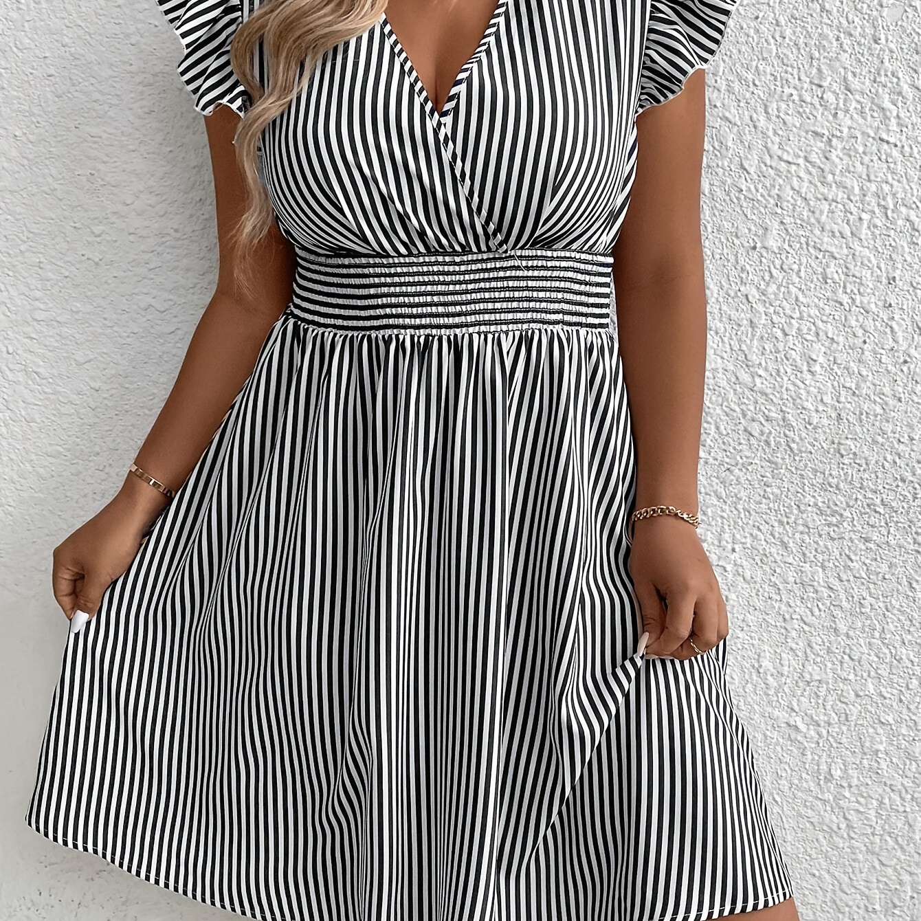 

Plus Size Striped Print Dress, Elegant V Neck Flutter Sleeve Midi Dress For Summer, Women's Plus Size Clothing