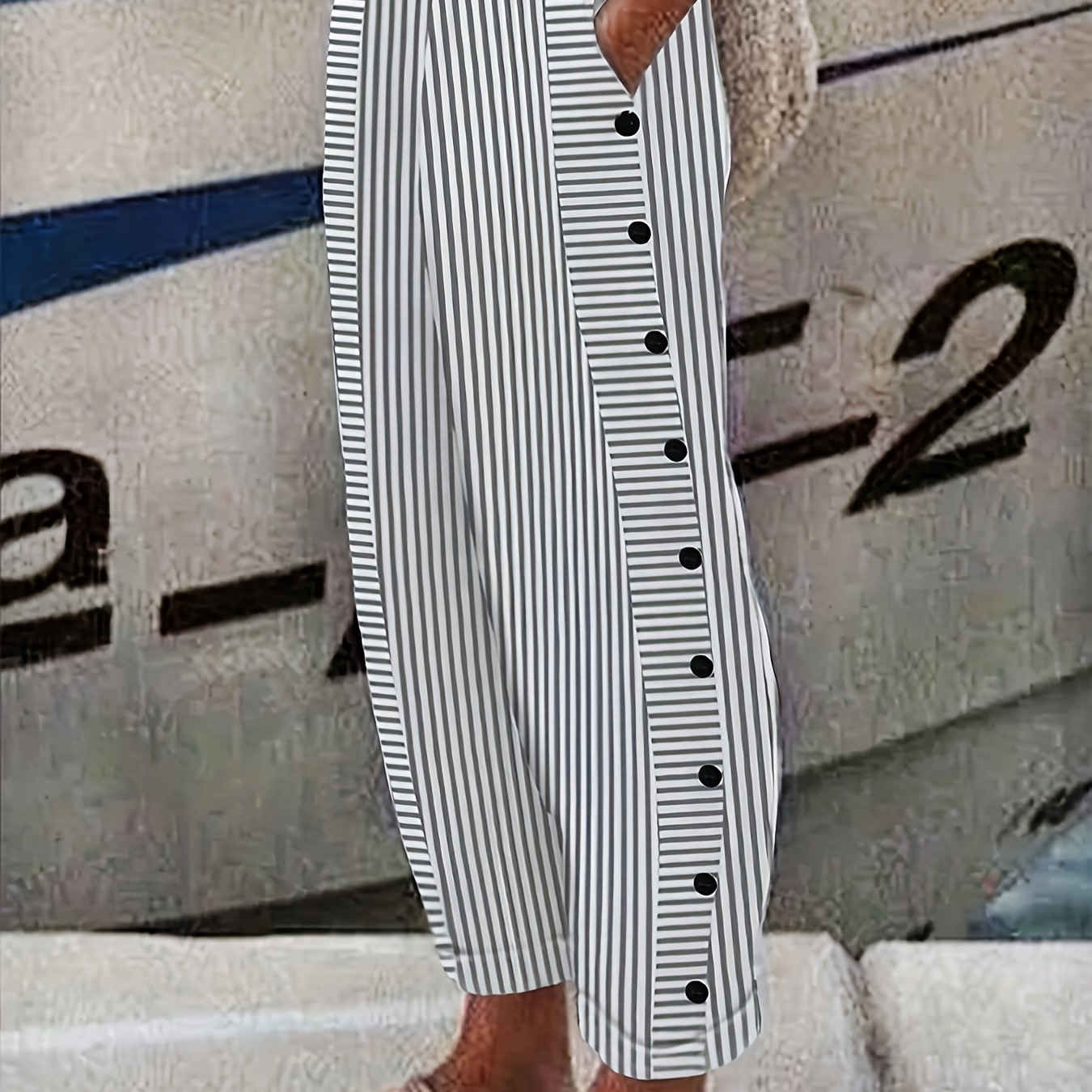 

Plus Size Stripe Print Straight Leg Pants, Casual Elastic Waist Pants For Spring & Summer, Women's Plus Size Clothing