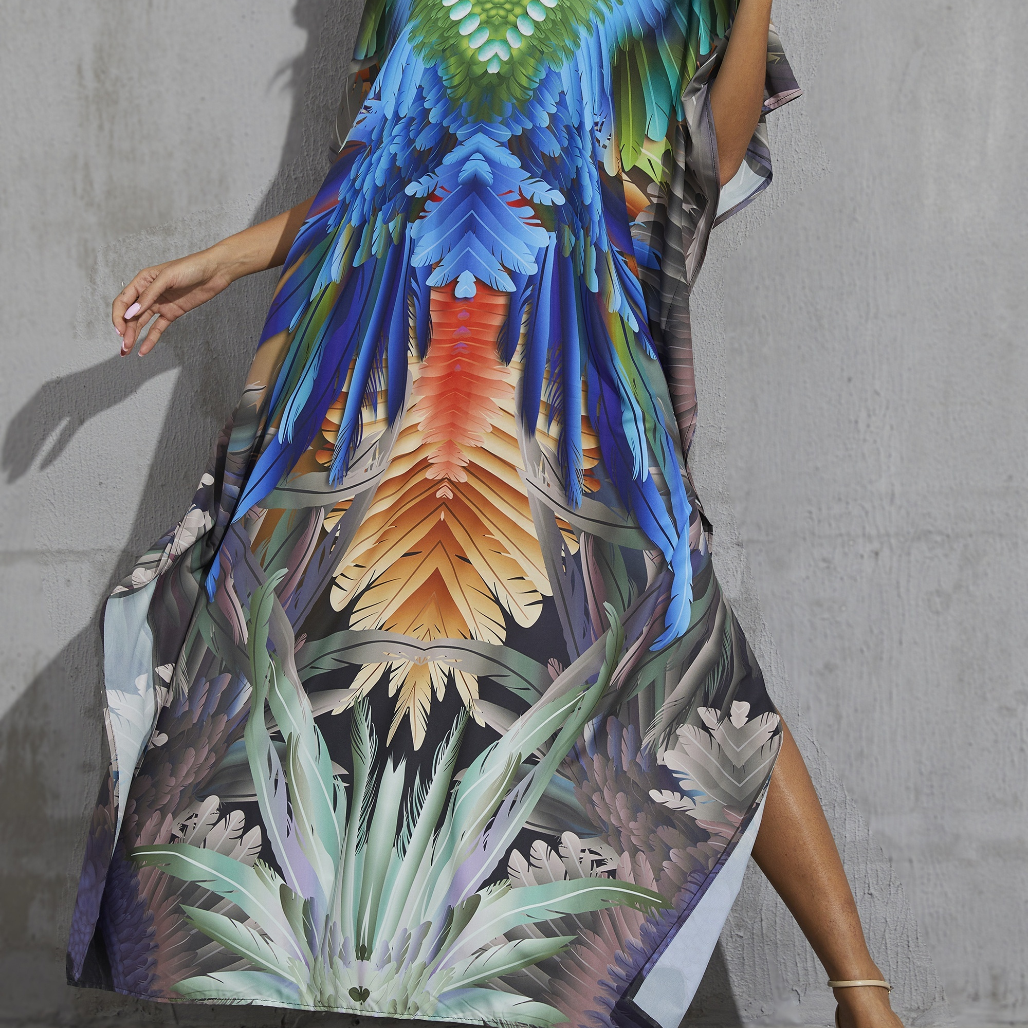 

Plus Size Boho Cover Up, Women's Feather Print Batwing Sleeve Side Split Maxi Beach Kaftan Dress