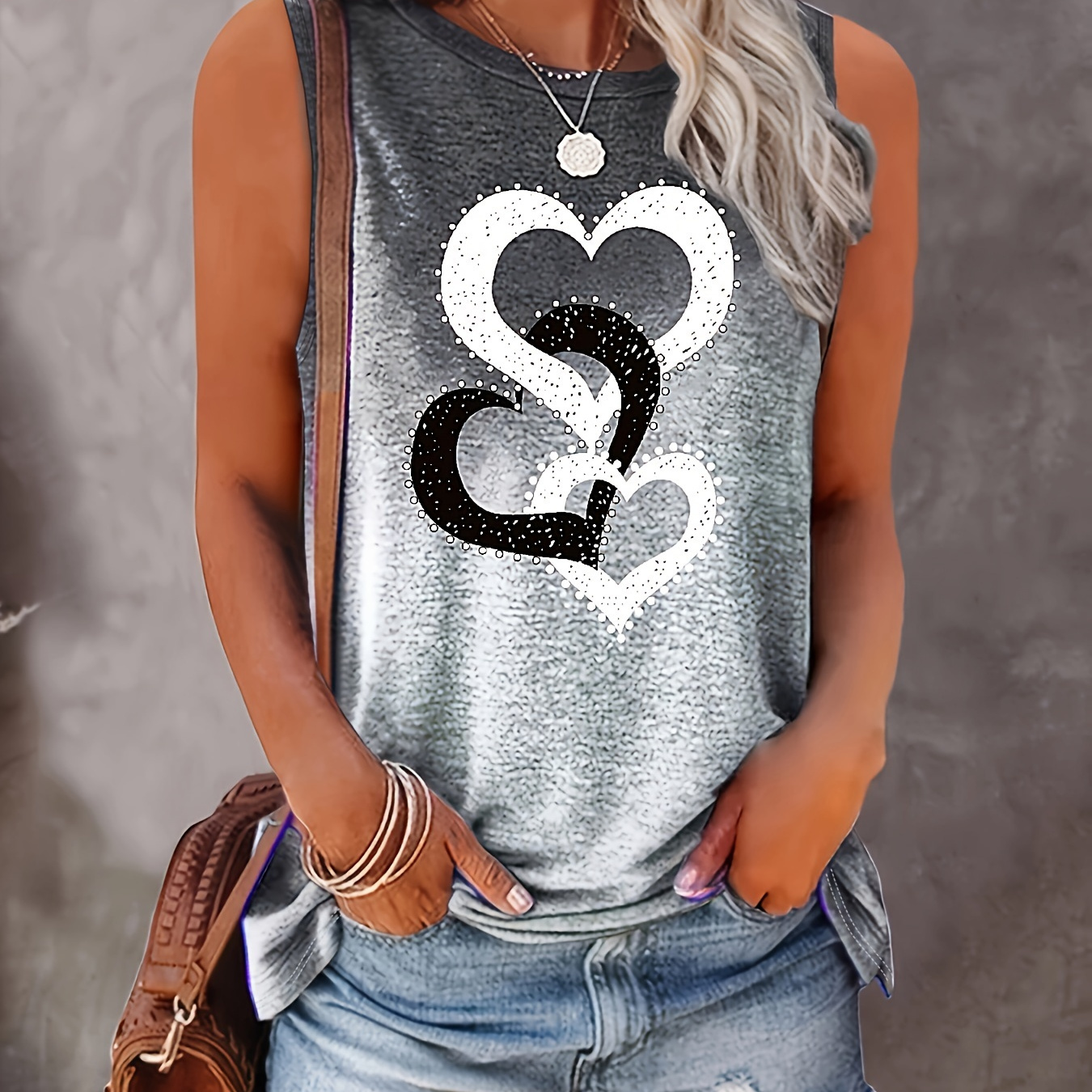 

Heart Print Crew Neck Tank Top, Casual Sleeveless Gradient Tank Top For Spring & Summer, Women's Clothing