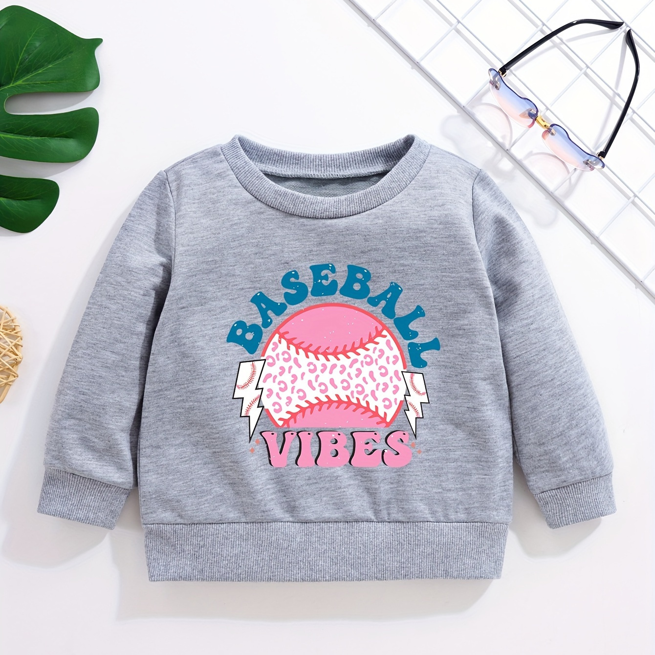 

Baby Girl Sweatshirt Baseball Pattern Letter Print Crew Neck Sweatshirt Spring And Summer New Long-sleeved Top