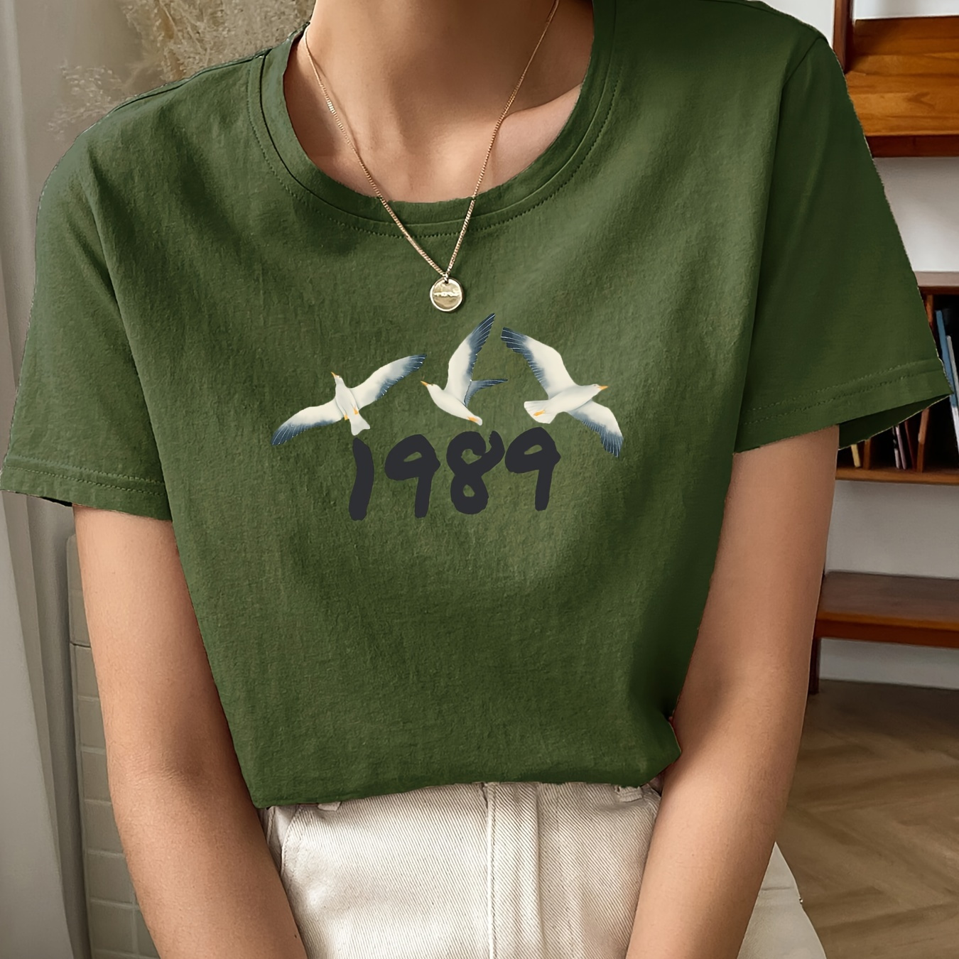 

Seagull & Number 1989 Pattern Versatile T-shirt, Round Neck Short Sleeves Stretchy Casual Tee, Women's Tops