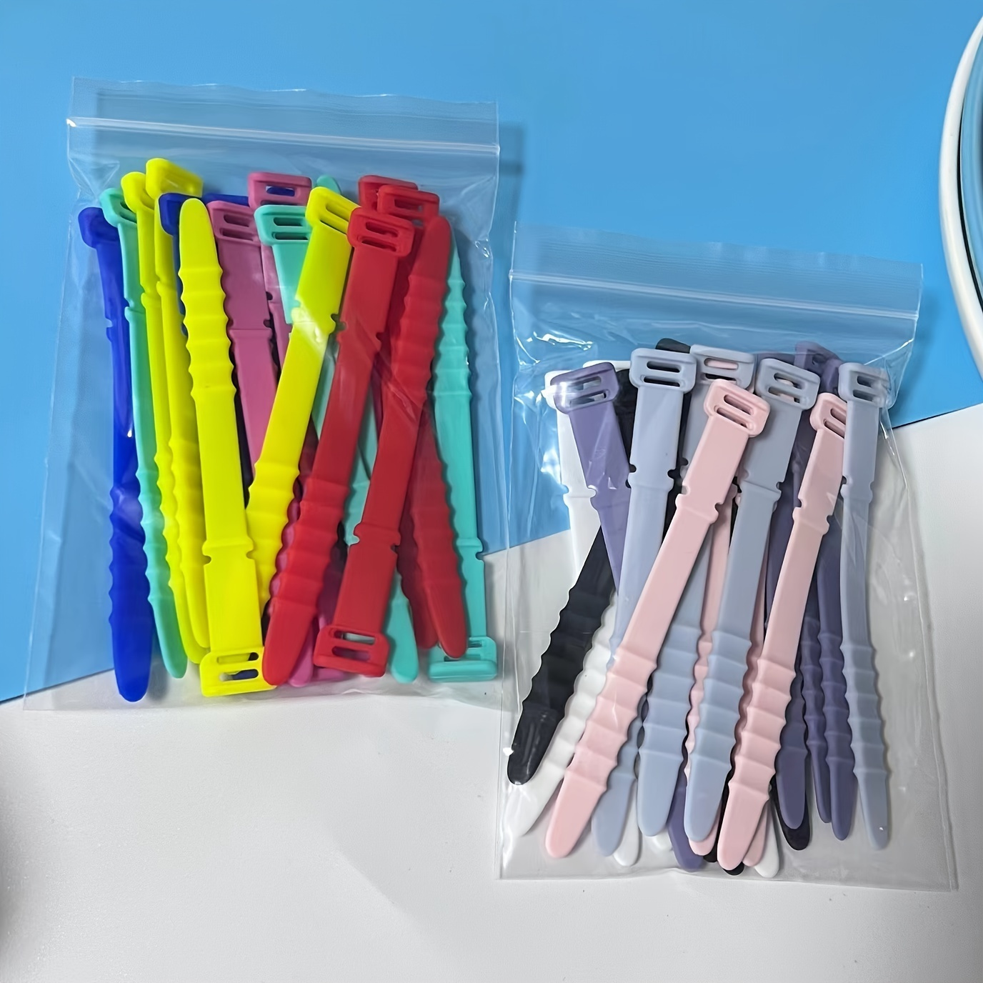 

20pcs Silicone Cable Ties Cable Manager Cable Winder Headphone Data Cable Storage Harness Set