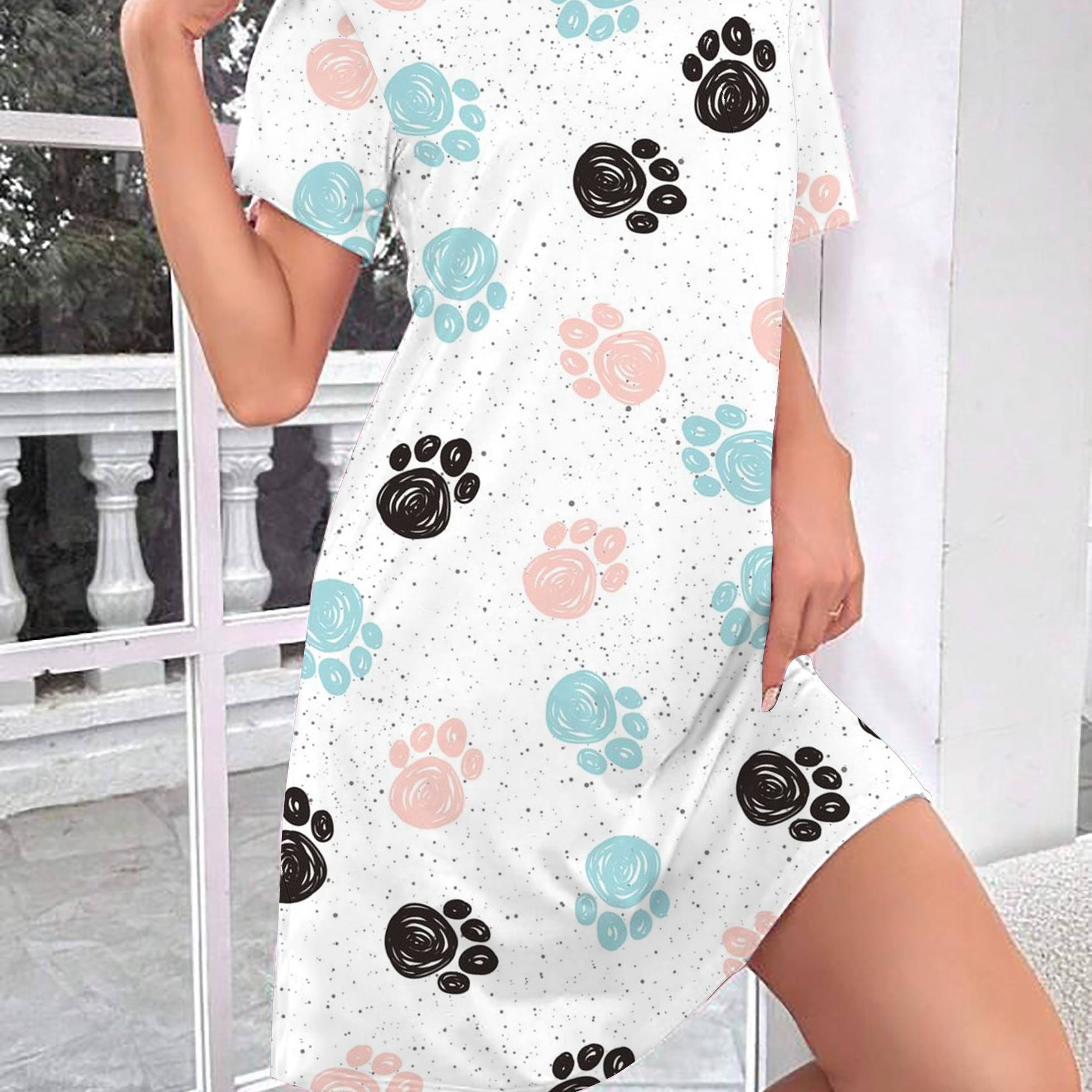 

Colorful Paw Print Nightgown, Casual Round Neck Short Sleeve Tee Dress, Women's Sleepwear