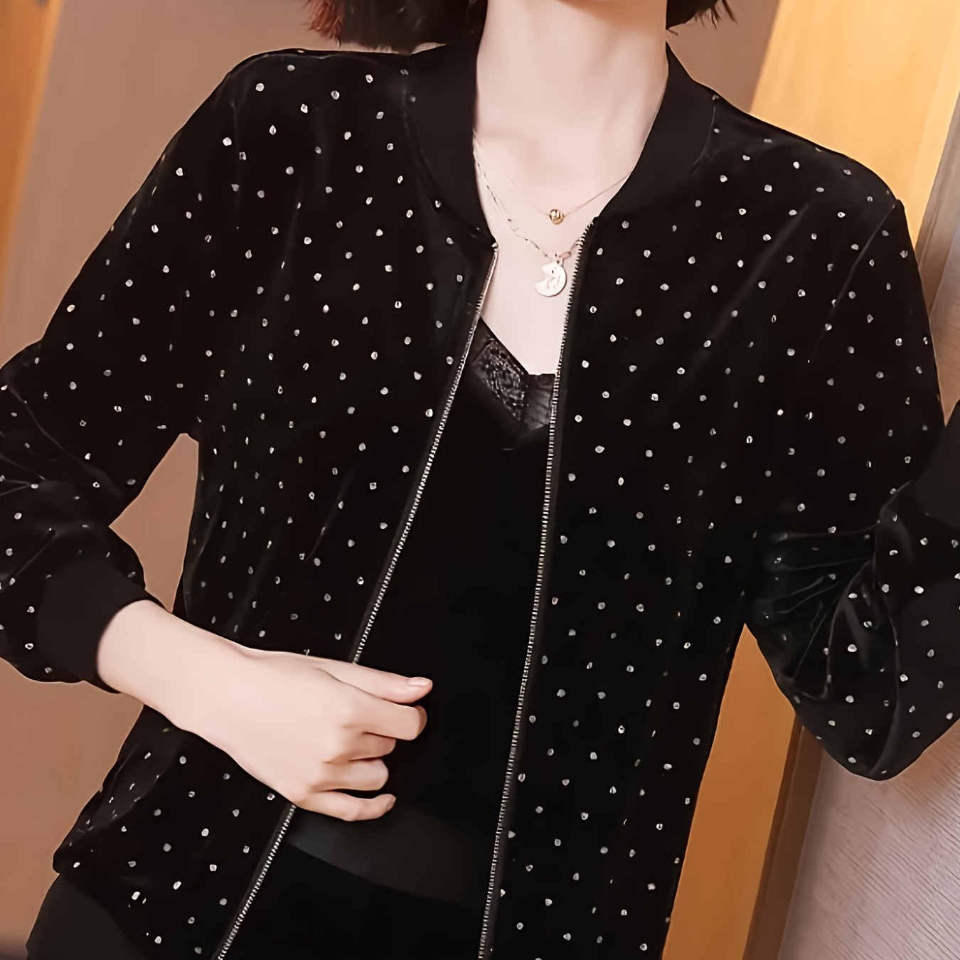 

Chic Lightweight Jacket For Women - Rhinestone , Zip-up, Long Sleeve, Sun Protection - Spring & Fall