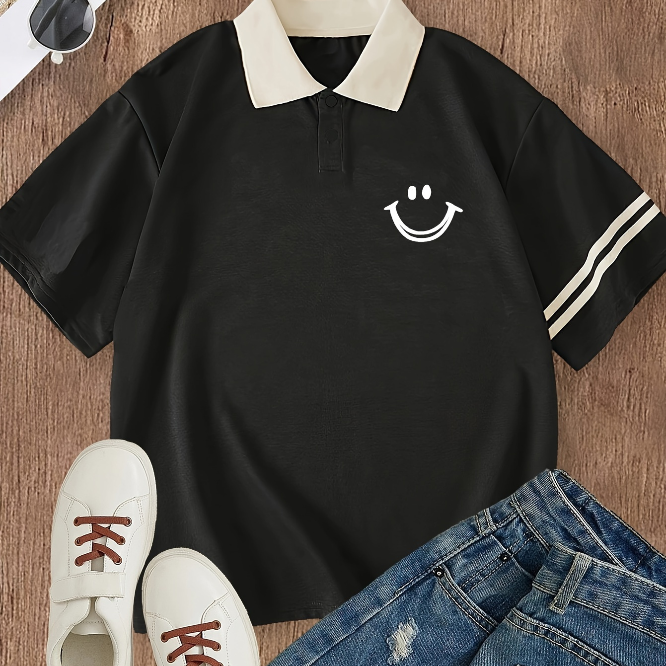 

Smiling Face Print Versatile Polo T-shirt, Short Sleeves Contrast Color Casual Comfy Tee, Women's Sports Tops
