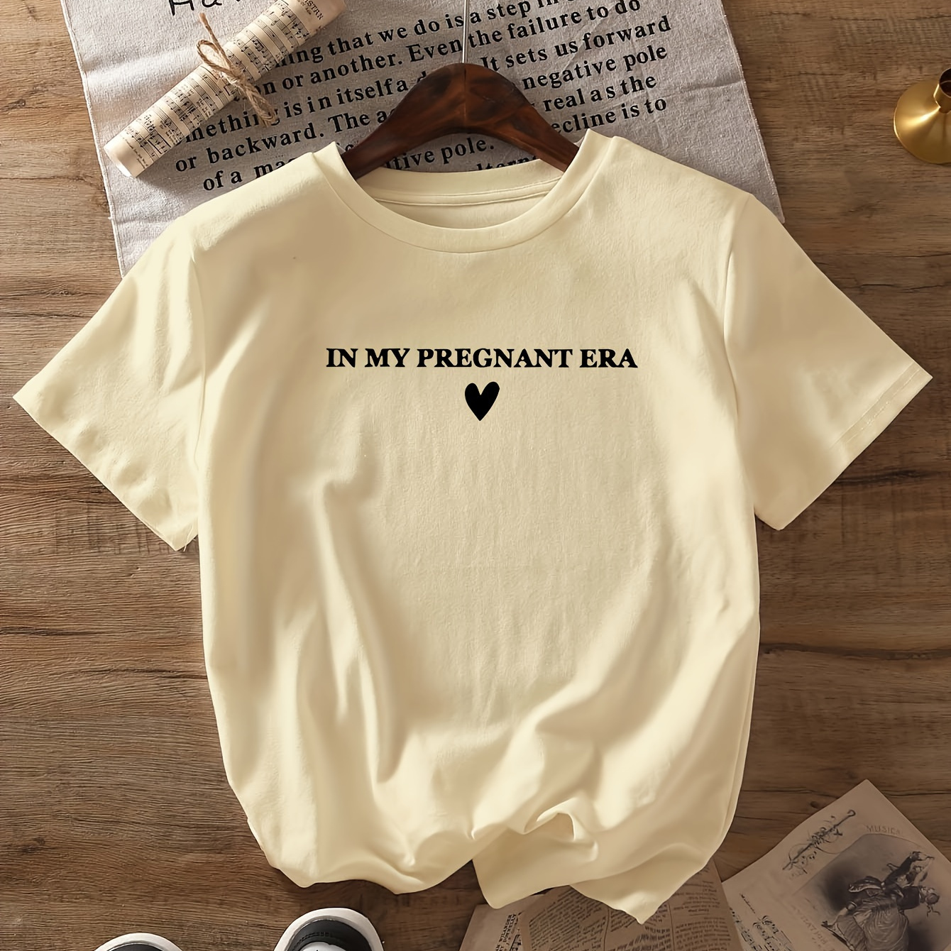 

Chic Pregnancy Announcement T-shirt - Comfy Polyester , Short Sleeve Crew Neck Top For Women -