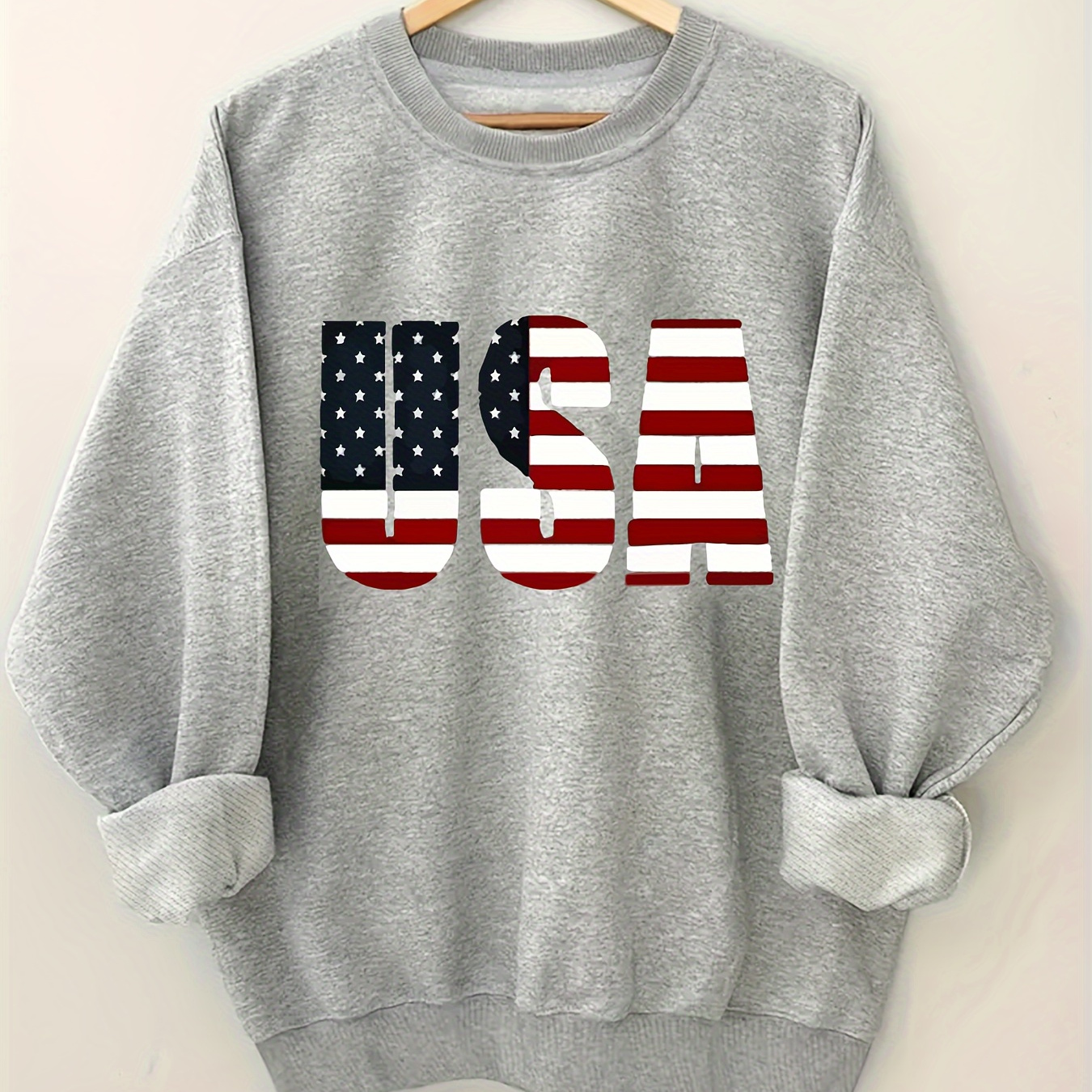 

Plus Size Usa & Flag Print Pullover Sweatshirt, Casual Long Sleeve Crew Neck Sweatshirt For Fall & Spring, Women's Plus Size Clothing