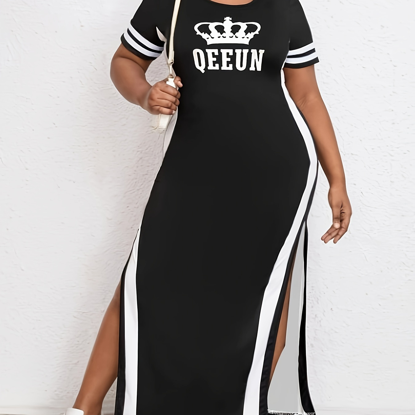 

Plus Size Crown & Letter Print Slit Dress, Casual Short Sleeve Dress For Spring & Summer, Women's Plus Size Clothing