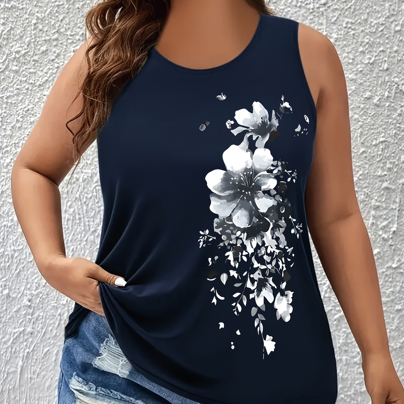 

Plus Size Floral Print Tank Top, Casual Sleeveless Crew Neck Top For Summer & Spring, Women's Plus Size Clothing