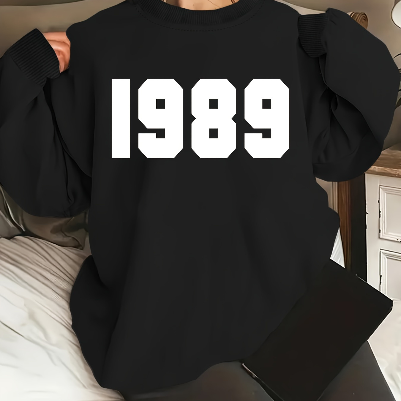 

Number 1989 Graphic Round Neck Sports Sweatshirt, Long Sleeve Pullover Casual Sweatshirt, Women's Clothing