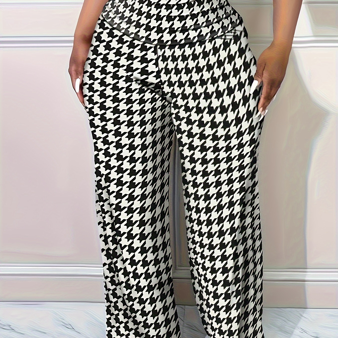 

Plus Size Geometric Print Straight Leg Pants, Casual Elastic Waist Pants For Spring & Fall, Women's Plus Size Clothing