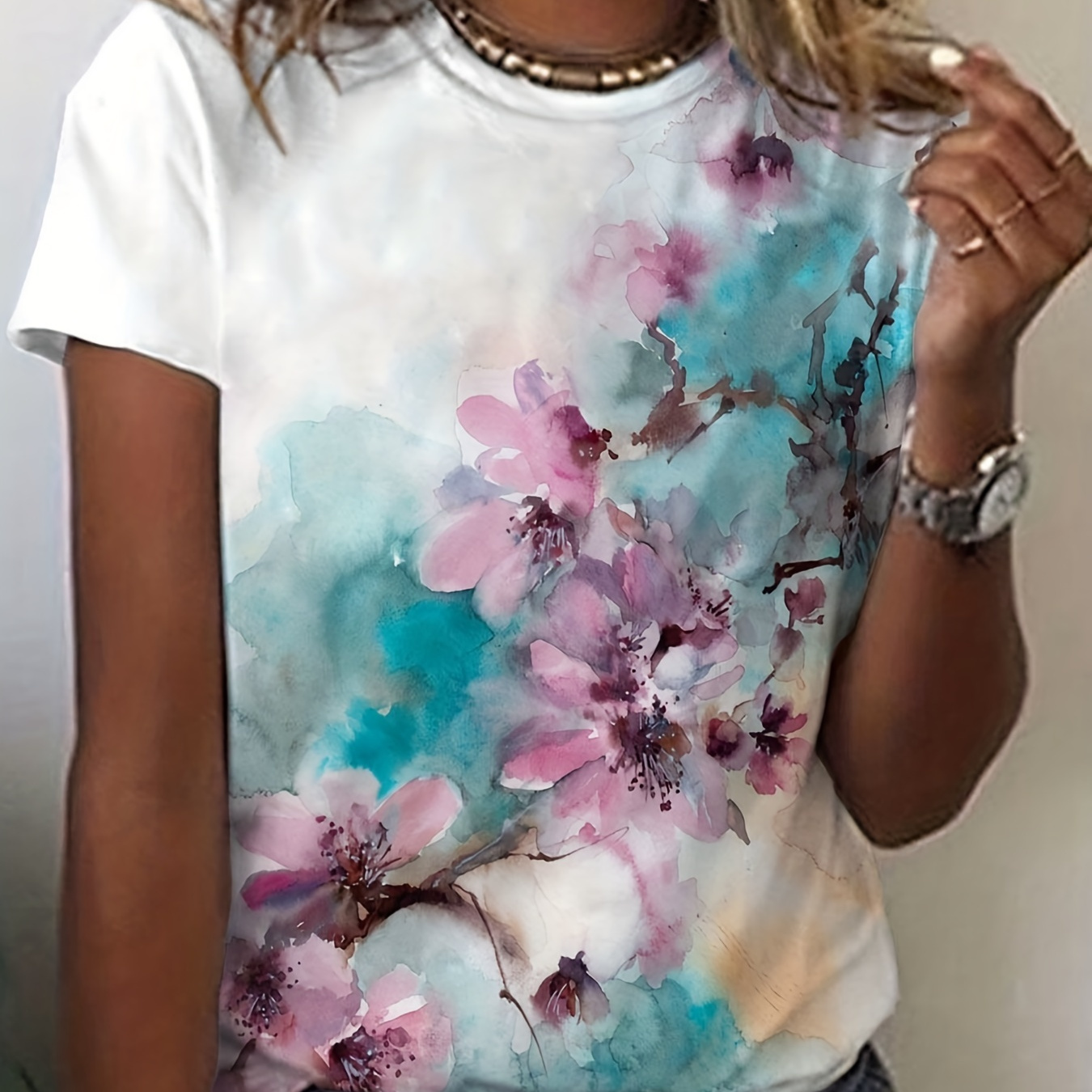 

Plus Size Casual T-shirt, Women's Plus Random Floral Print Short Sleeve Round Neck T-shirt