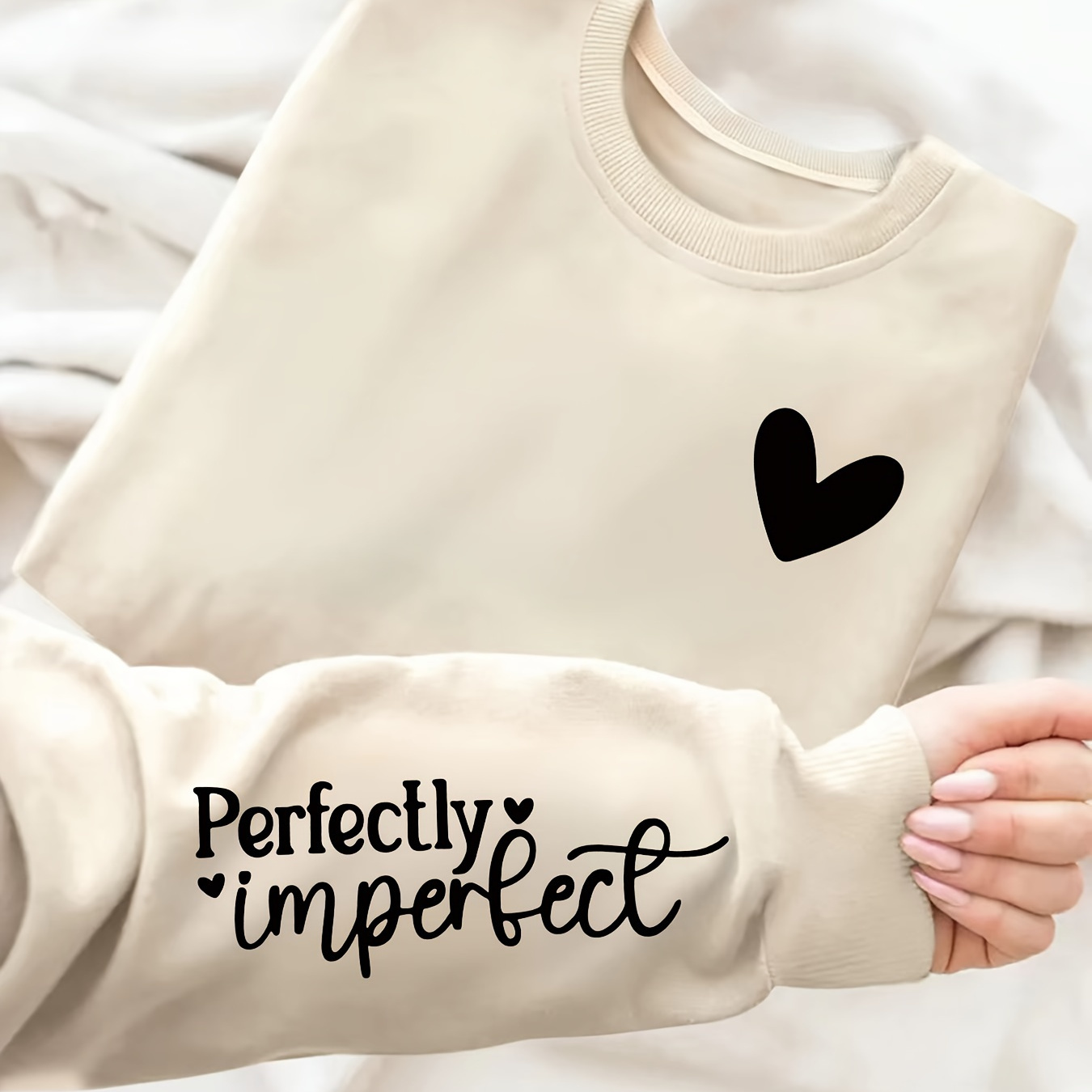 

Plus Size Crew Neck Sweatshirt With "perfectly Imperfect" Print - 100% Polyester Casual Pullover With Slight Stretch, Long Sleeve Knit Fabric For Fall/winter