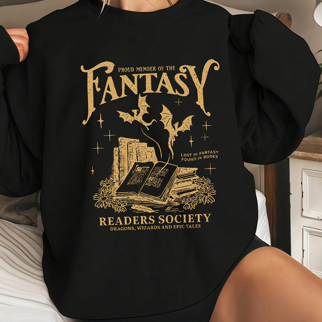 

Vintage-inspired Reader's World Book Print Women's Sweatshirt - Casual Crew Neck, Long Sleeve Pullover For Fall & Winter