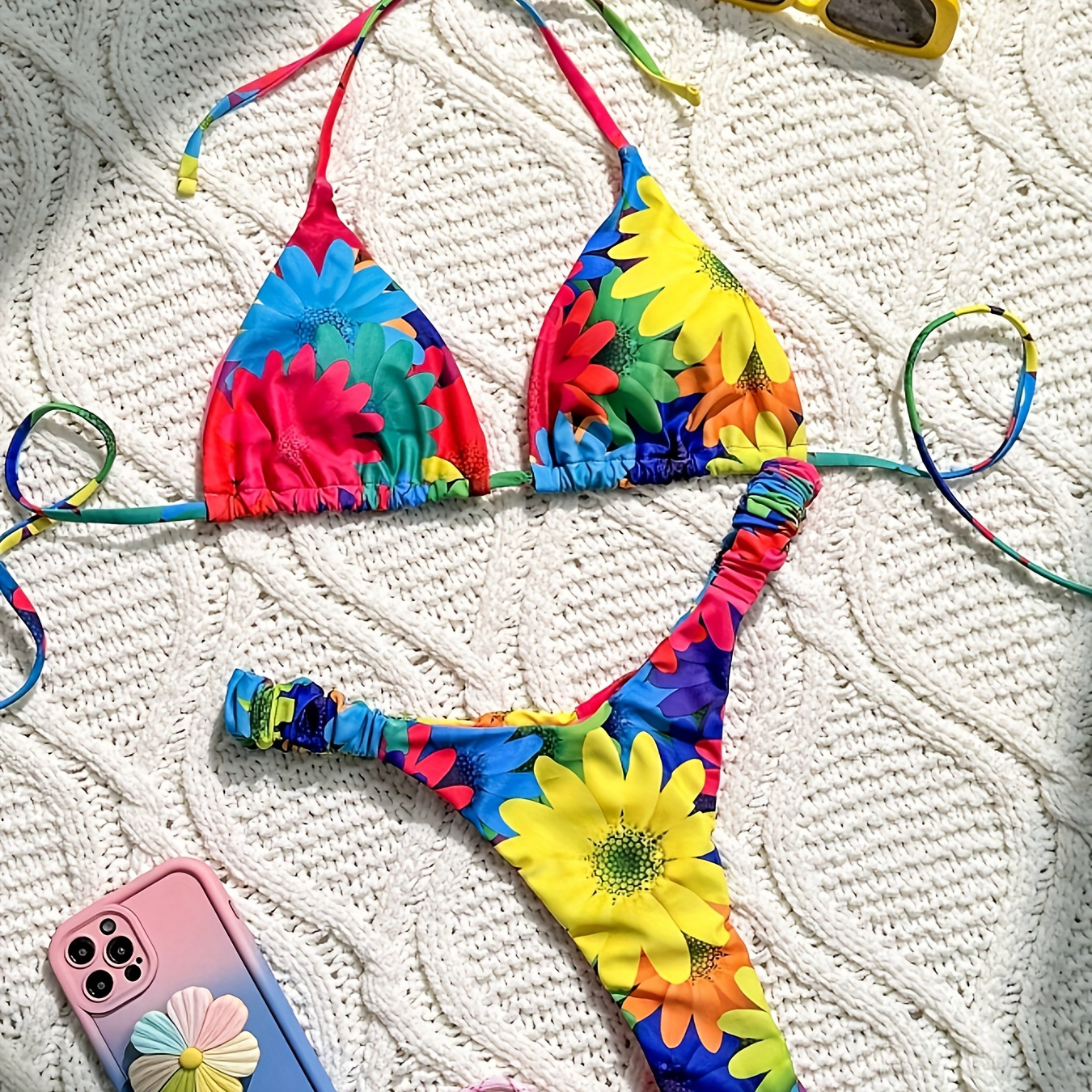 

Maillot de bain deux pièces pour femme, imprimé floral tendance, ensemble bikini à col licou, vêtements de plage sexy, motif coloré, liens réglables, maillot de bain d'été