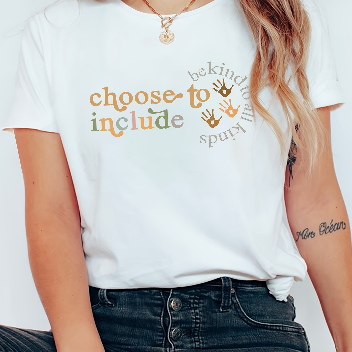 

Women's Summer Casual T-shirt With "choose To Include" Lettering, Loose-fit, Short-sleeve, Inspirational Graphic Tee