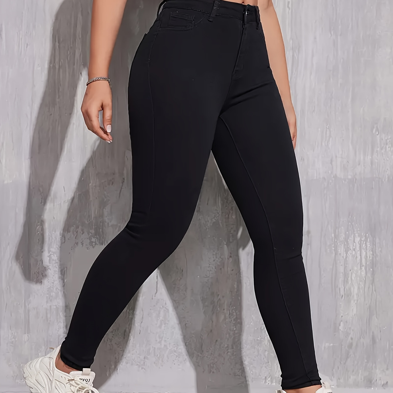 

Women's Classic Versatile Black Color Plain Skinny Jeans, Street Style, Stretch Fit, Full Length, Casual Denim Pants