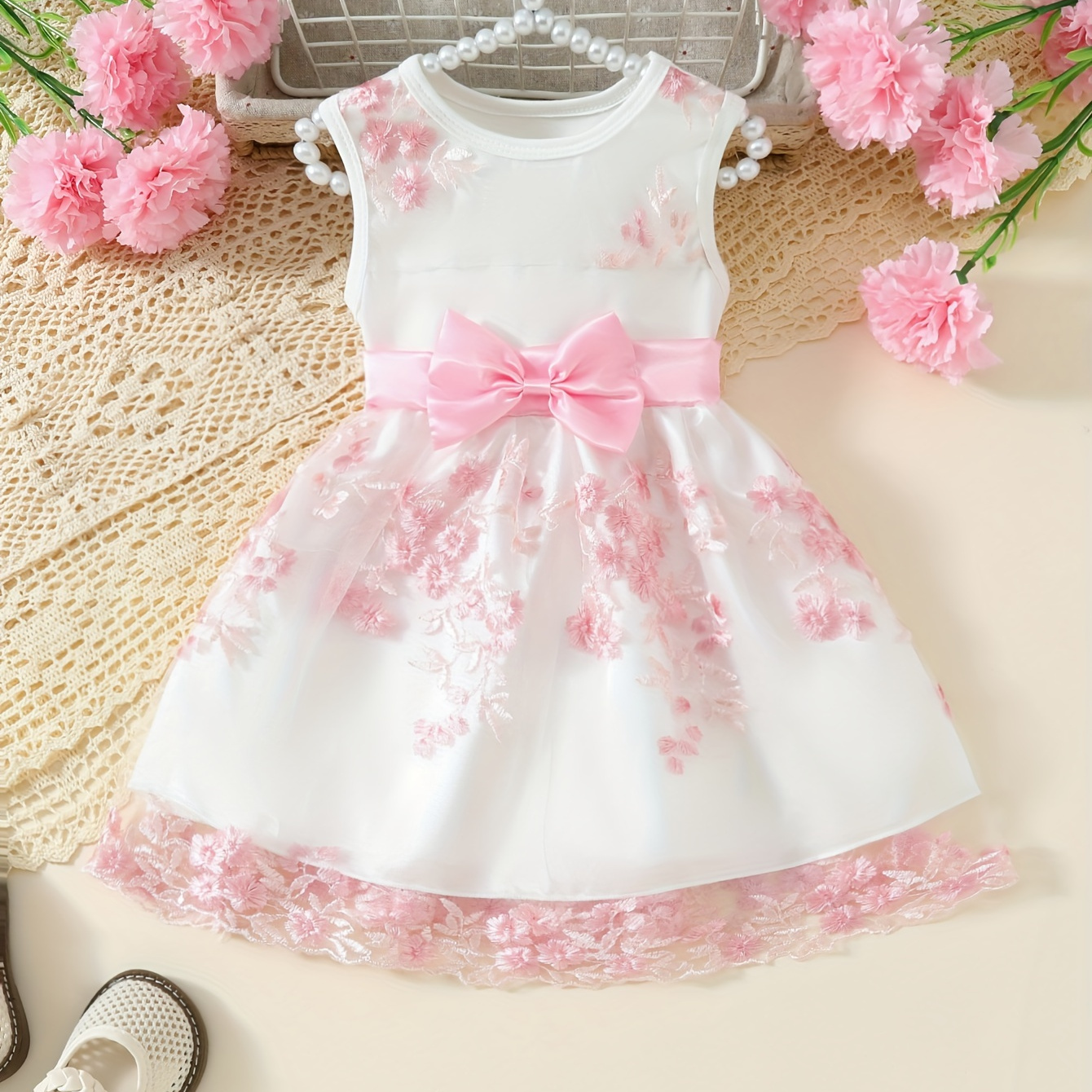 

Baby Girls Flower Embroidered Dress Bow Sleeveless Cute Pattern Dress Wedding Elegant Dress
