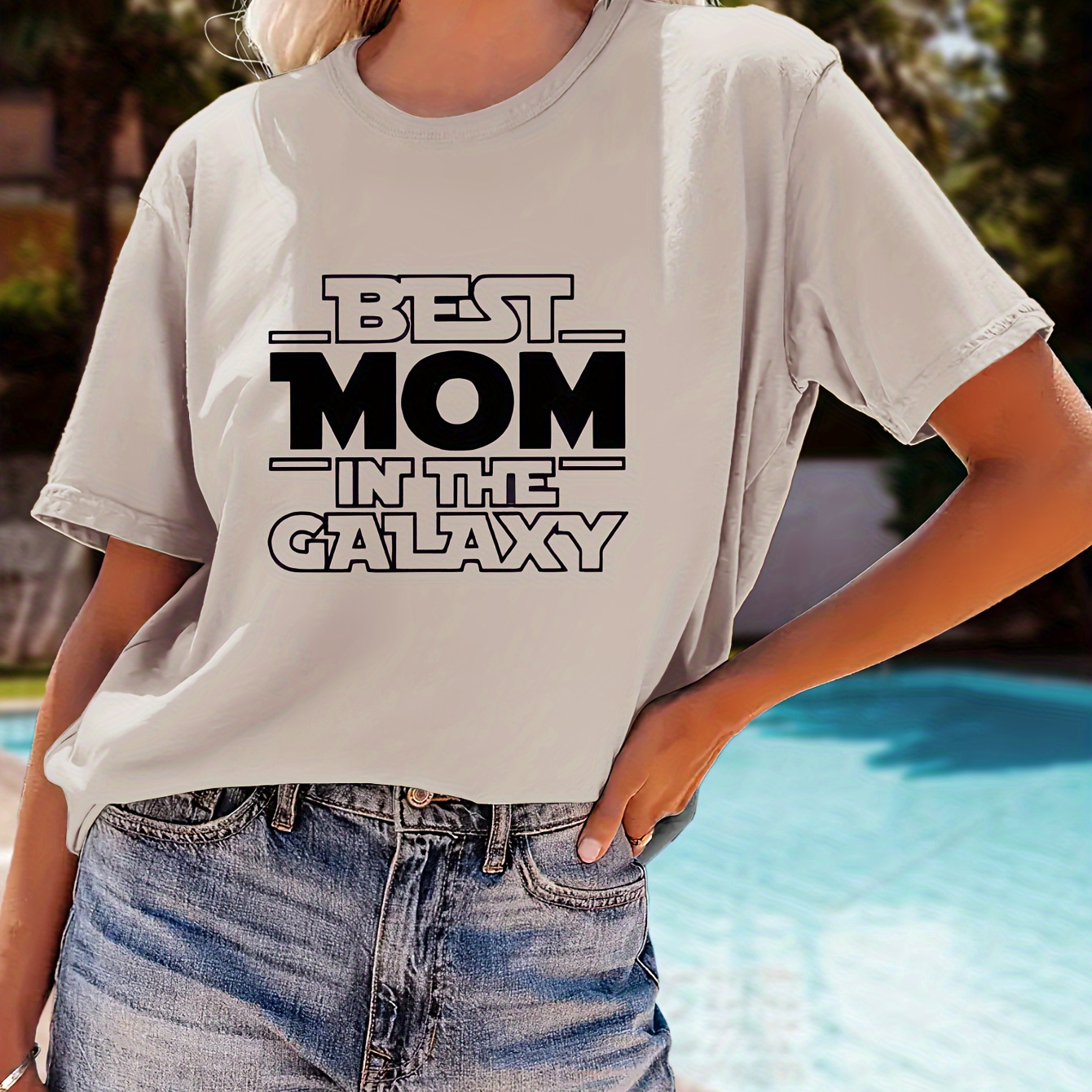 

Best Mom Letter Print T-shirt, Short Sleeve Crew Neck Casual Top For Summer & Spring, Women's Clothing