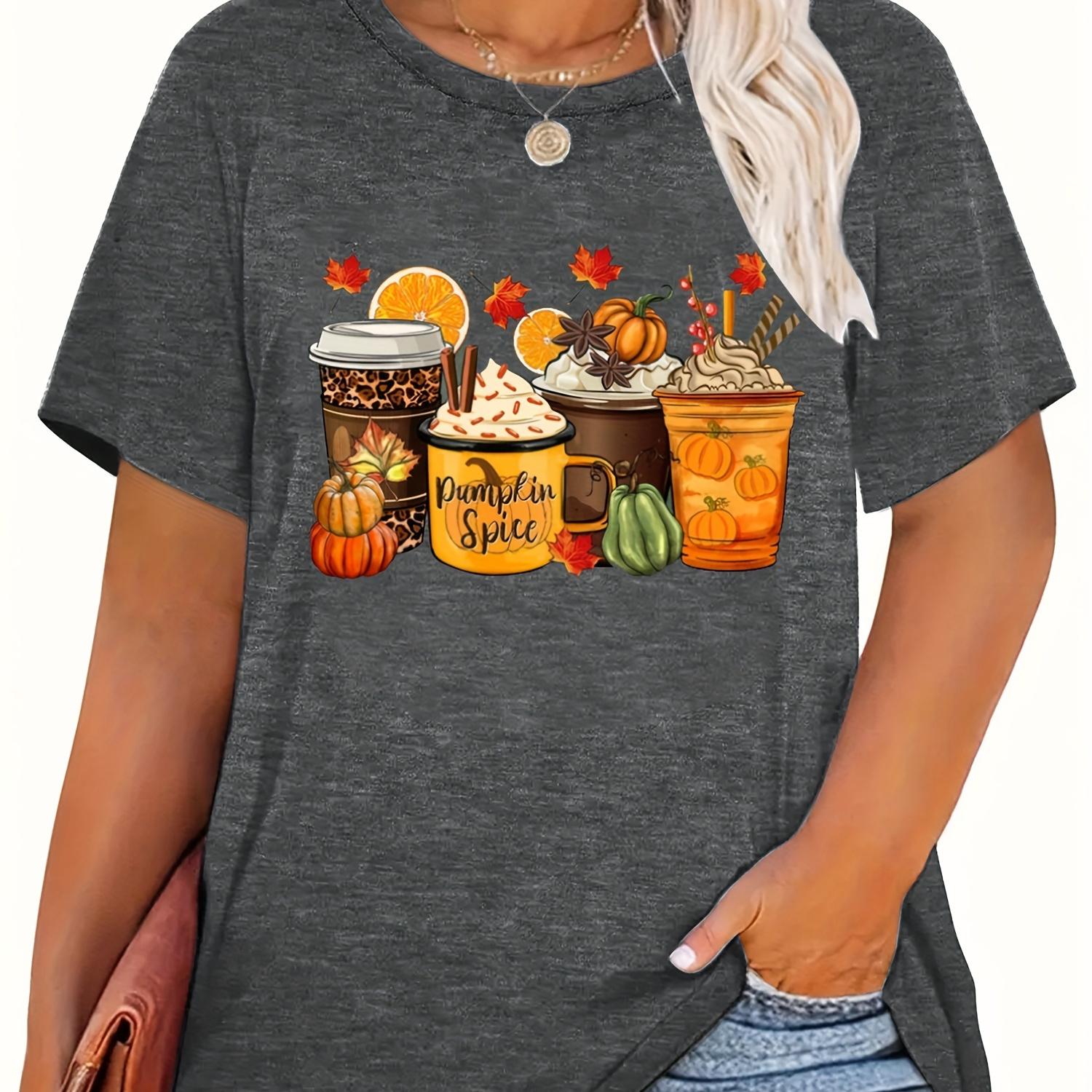 

Plus Size Halloween Theme Print T-shirt, Casual Short Sleeve Crew Neck Top For Spring & Summer, Women's Plus Size Clothing