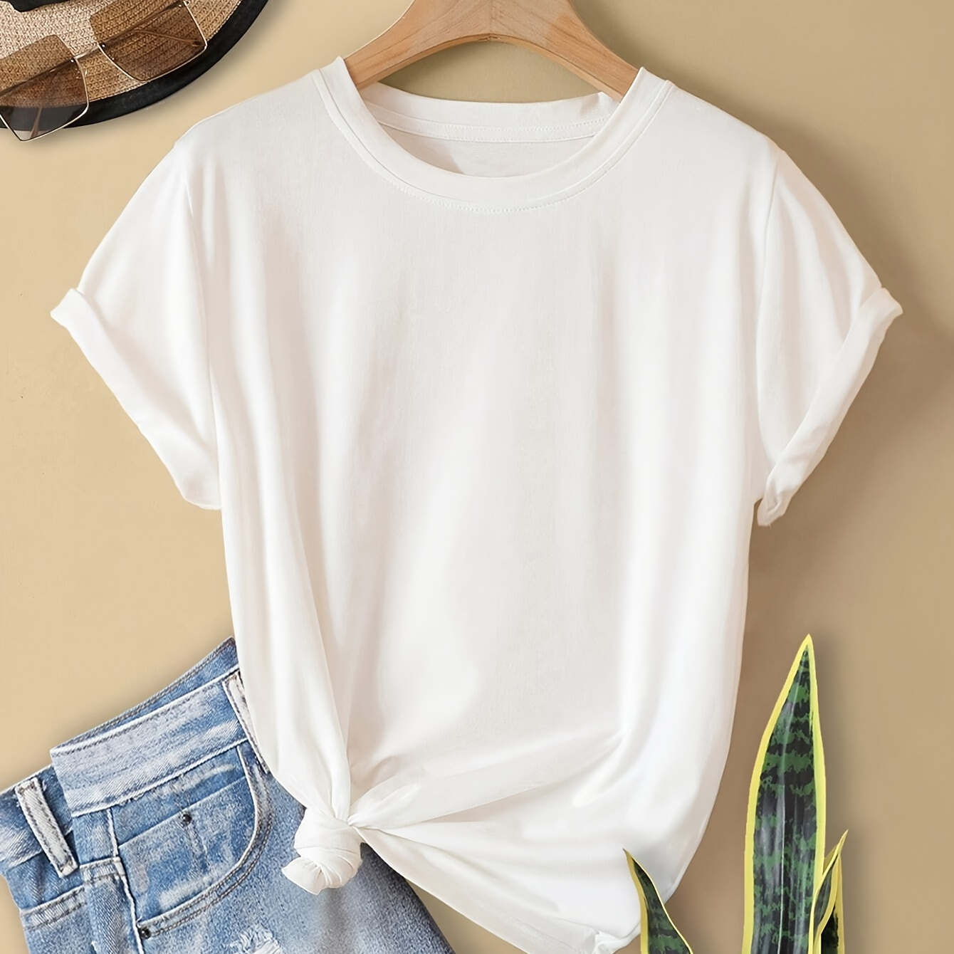 

Solid Color Crew Neck T-shirt, Casual Short Sleeve T-shirt For Spring & Summer, Women's Clothing