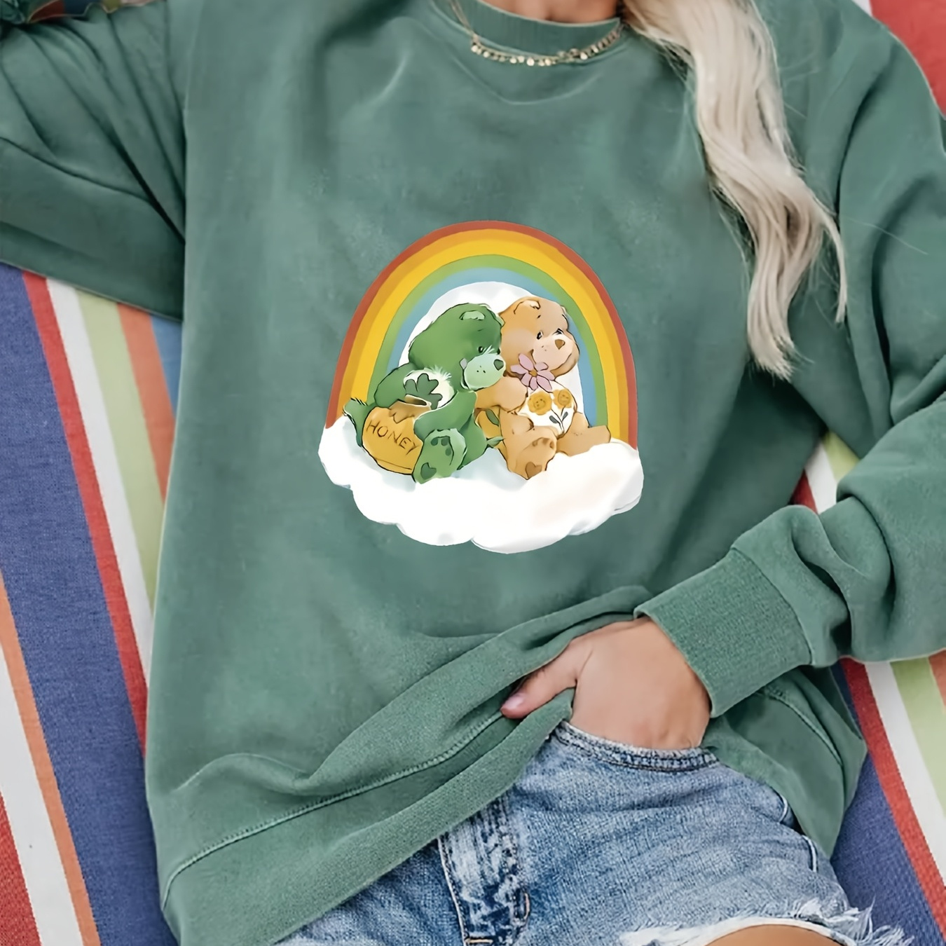 

[1pc Graphic Sweatshirt] Plus Size Cartoon Dinosaur & Friends Sweatshirt, Casual Crew Neck, Polyester Knit Pullover With Slight Stretch, For Fall/winter