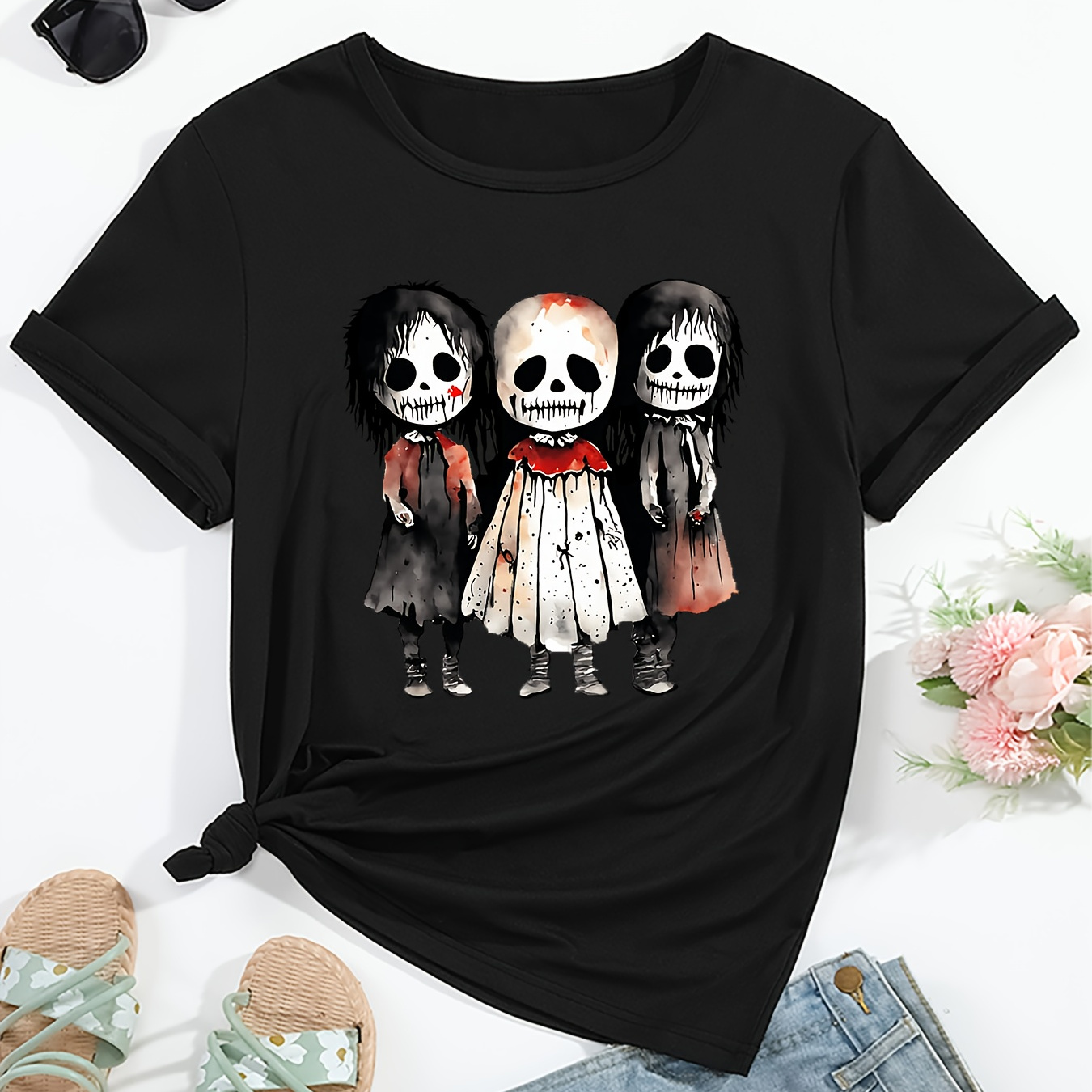 

Women's Casual Tee With Vintage Ghost Print, Round Neck, Short Sleeve, Soft And Comfortable Top