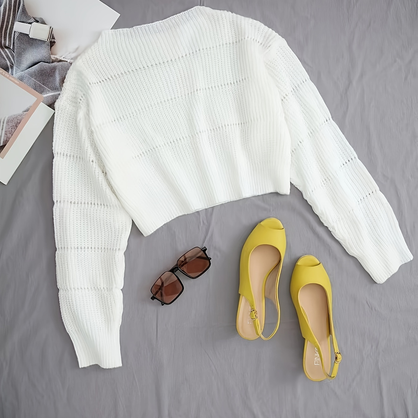 

Women's Elegant Round Neck Pullover Sweater, Solid Color, Long Sleeve, Stretch Polyester, No Belt, All , Fashion Knit Top