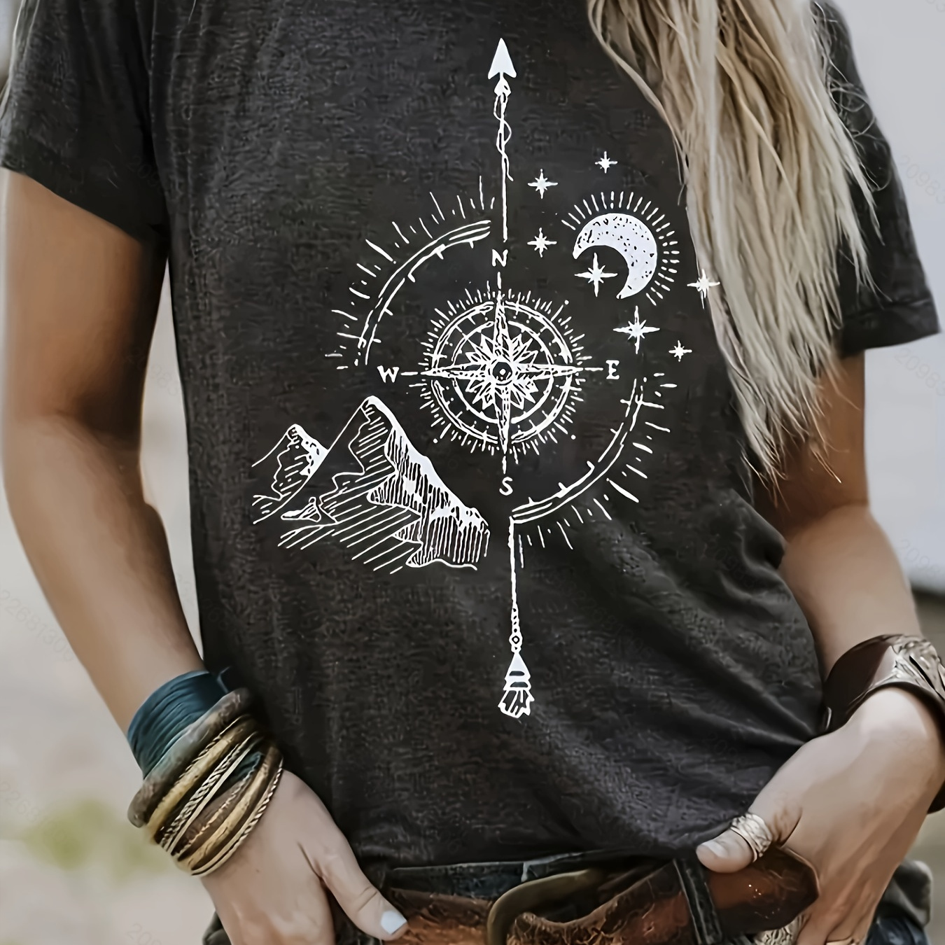 

Compass Print Crew Neck T-shirt, Casual Short Sleeve Top For Spring & Summer, Women's Clothing