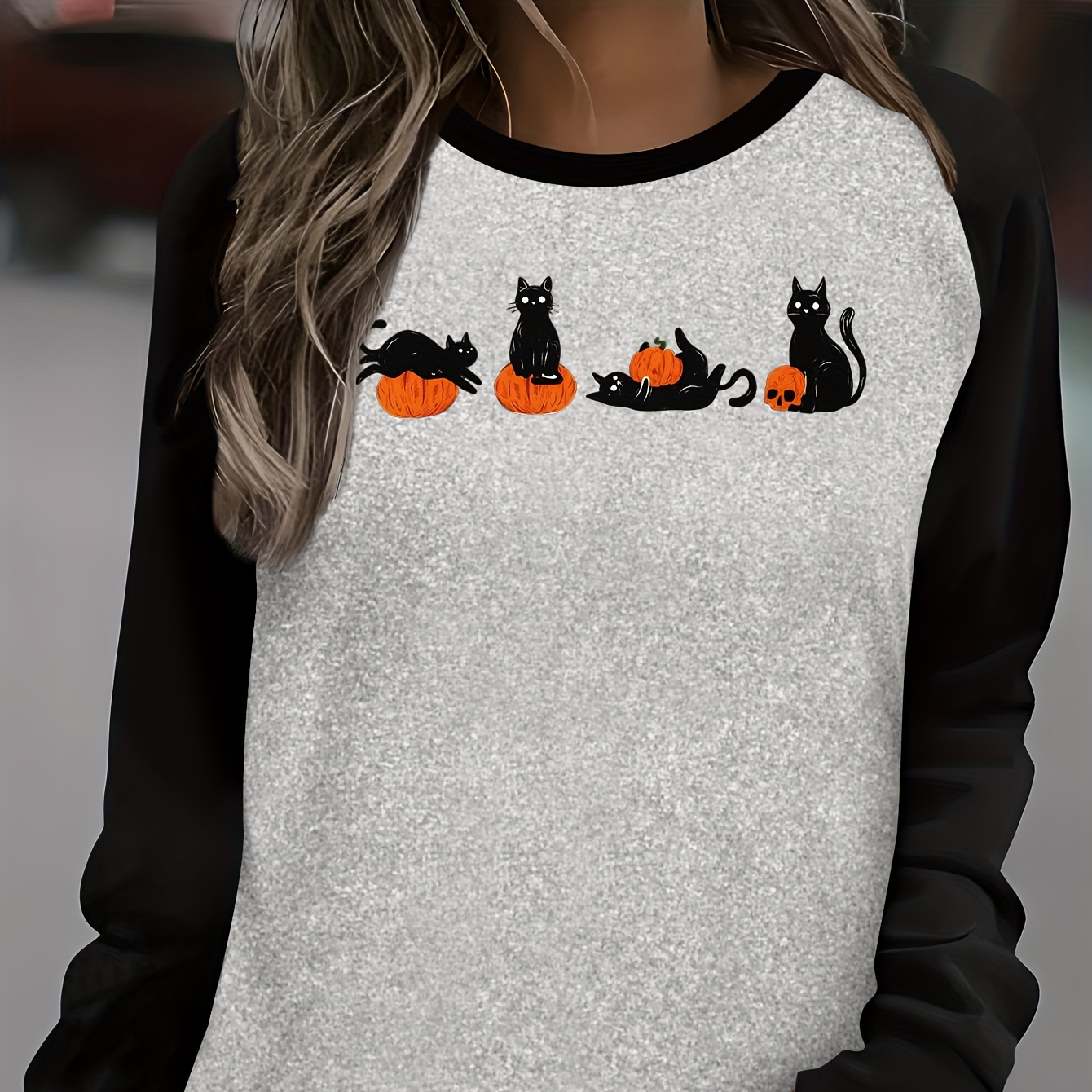 

-themed Long Sleeve Crew Neck T-shirt With Cat And Pumpkin Applique - Casual Polyester And Spandex Knit Fabric Top With Animal Pattern - All Season Wear