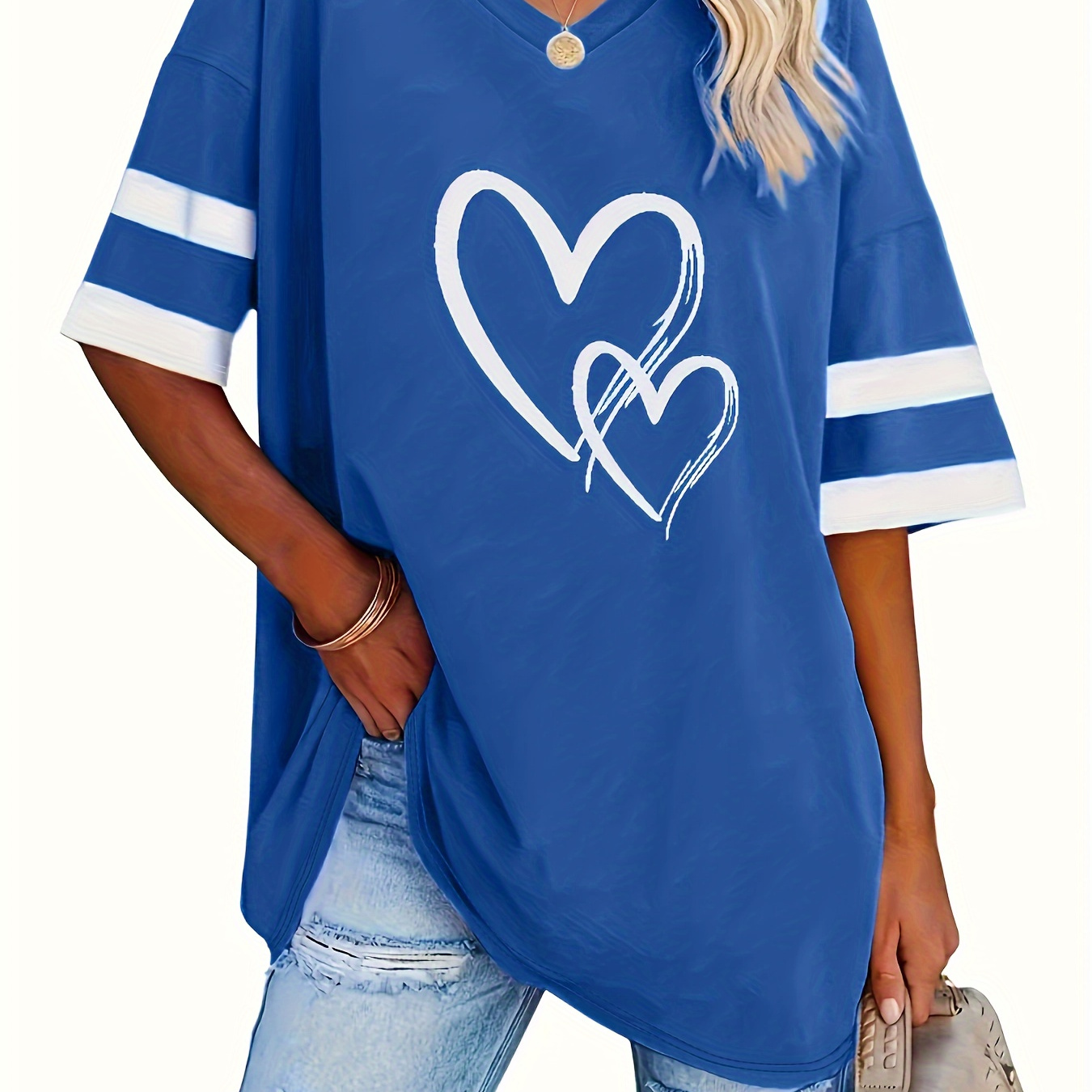 

Plus Size Heart Print T-shirt, Casual V Neck Short Sleeve T-shirt, Women's Plus Size clothing