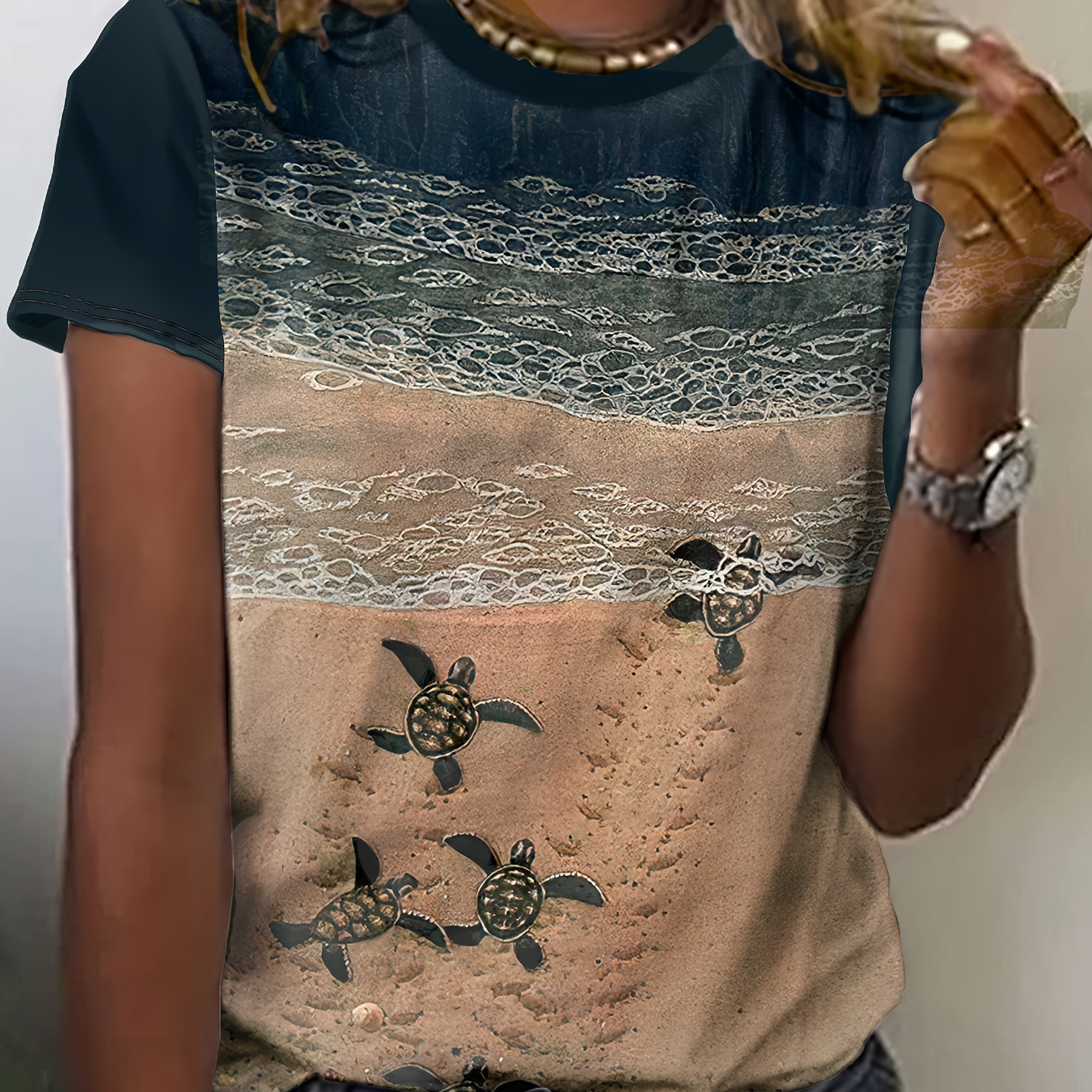 

Turtle Print Crew Neck T-shirt, Casual Short Sleeve T-shirt For Spring & Summer, Women's Clothing