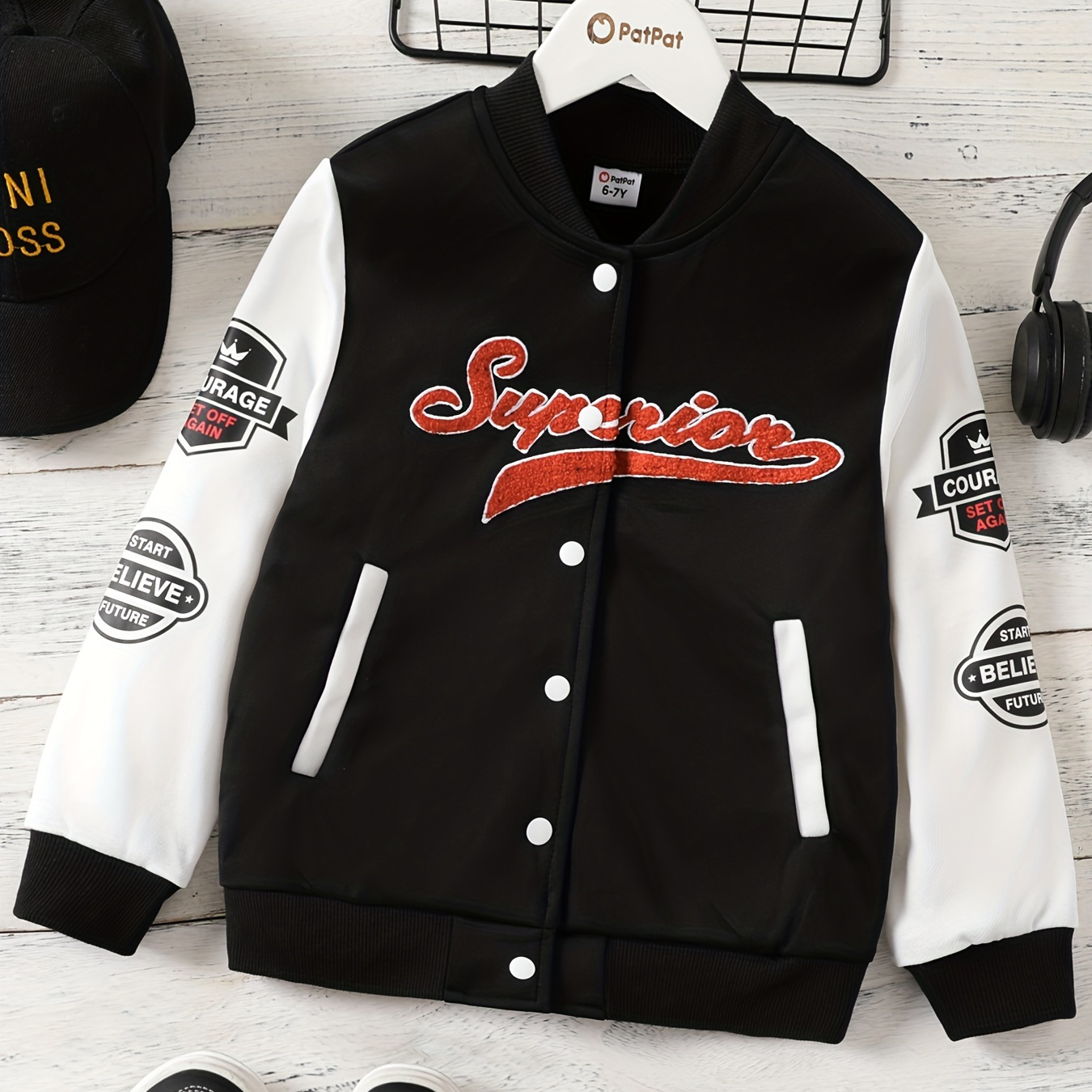 

Boys Baseball Collar Long Sleeve Letter Embroidered Color Block Drop Shoulder Varsity Jacket Without Hoodie