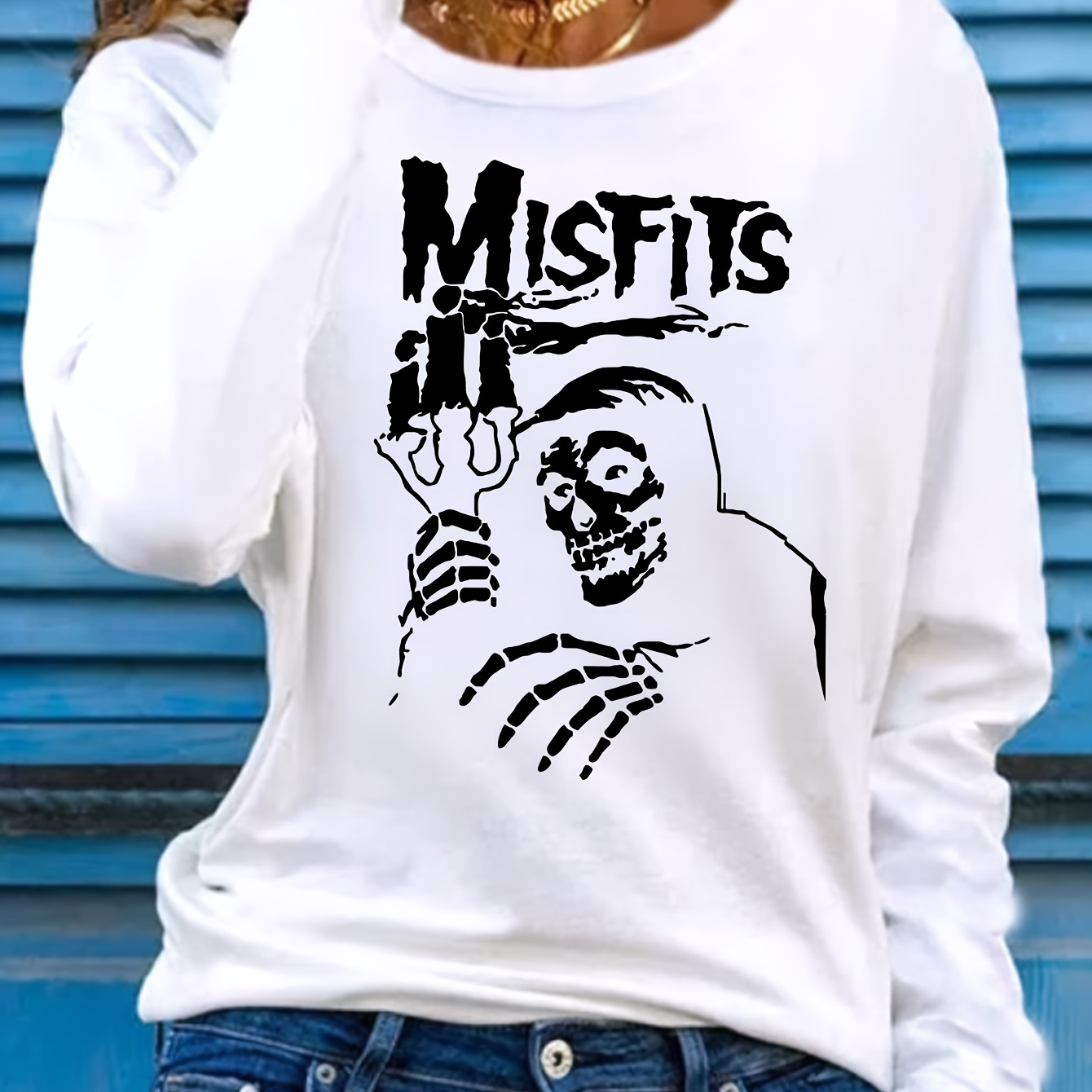 

Graphic Tee: Casual, Long Sleeve, Round Neck, Polyester , Knit Fabric, Fall/winter