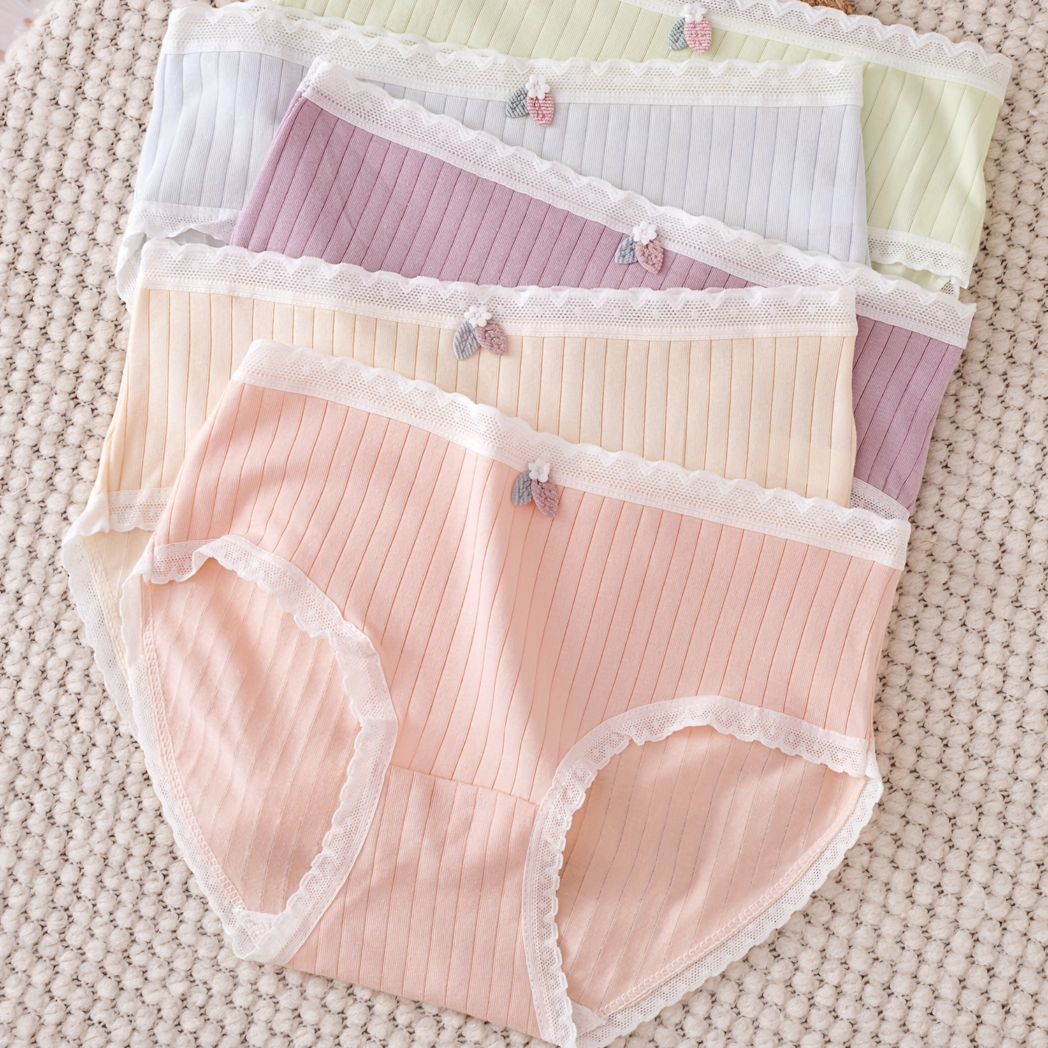 

Cotton Briefs For Women - 5 Pack, Cute Solid Color With Lace Trim, Medium Waist, Knit Fabric, No Detail - Comfortable And Stylish Underwear