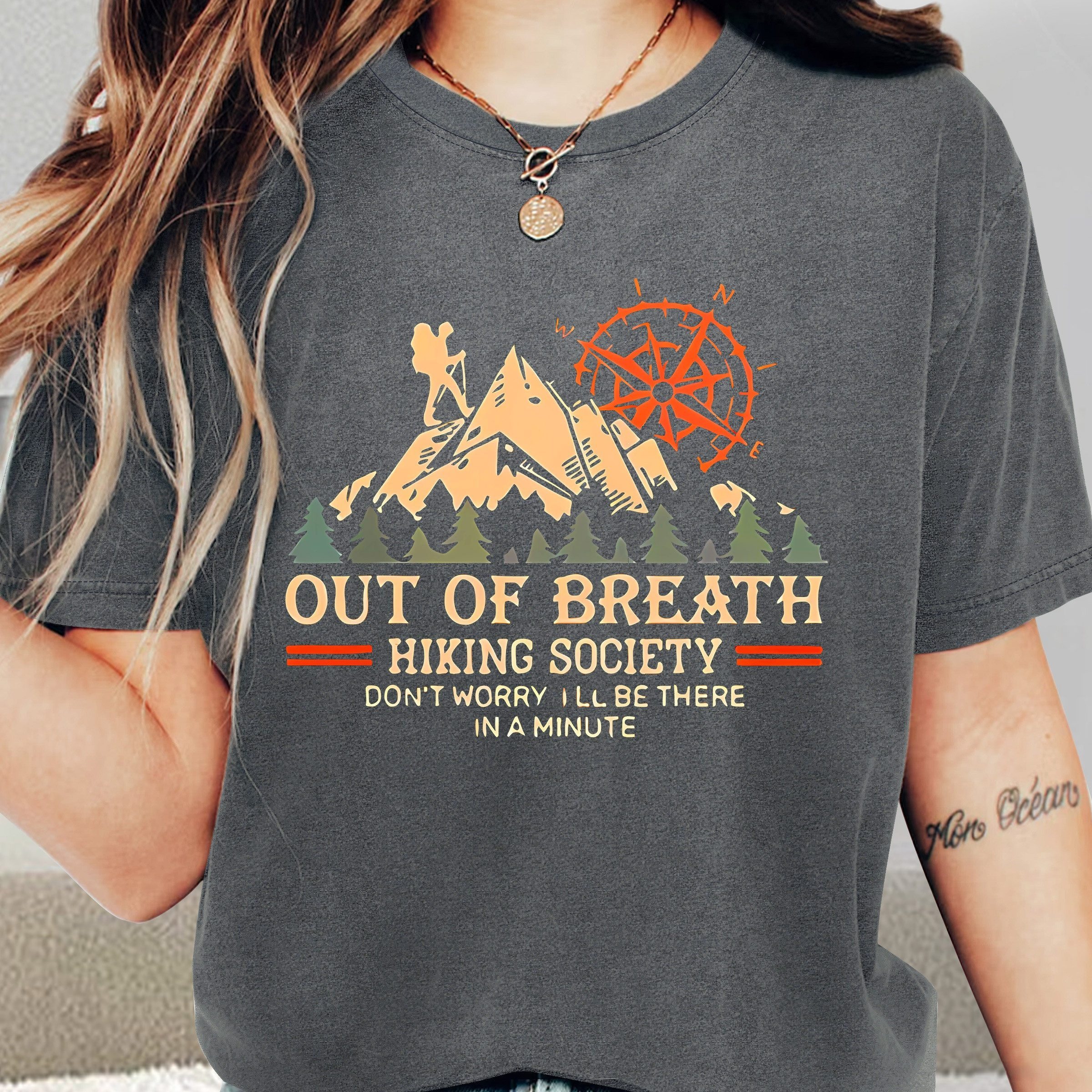 

Women's Casual Round Neck Short Sleeve T-shirt With Hiking Print, Sports Leisure Style, Fashionable Comfort Fit Top