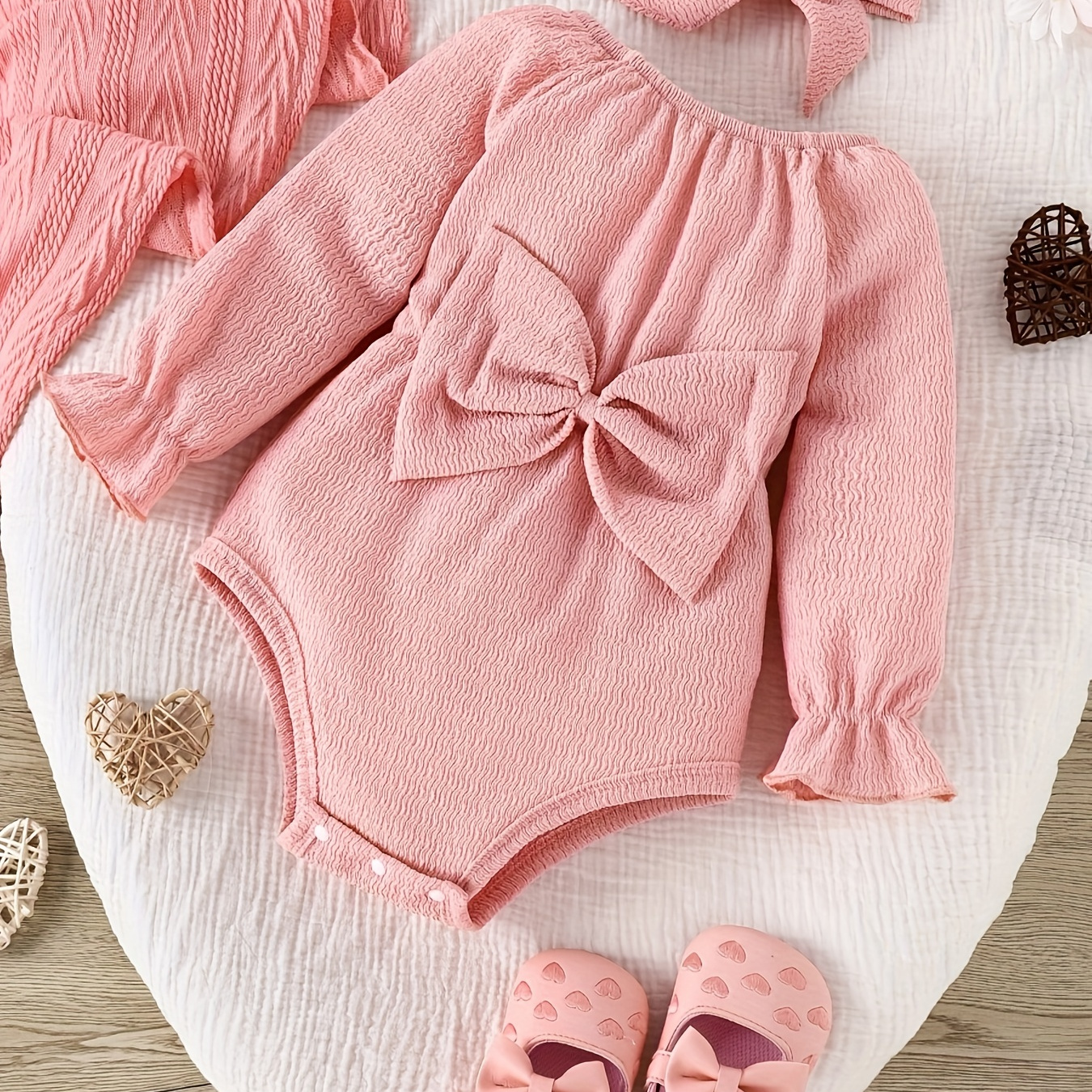 

Baby Girl Newborn Cute Sweet Bow Long Sleeve Bodysuit With Hairband Set For Spring And Autumn