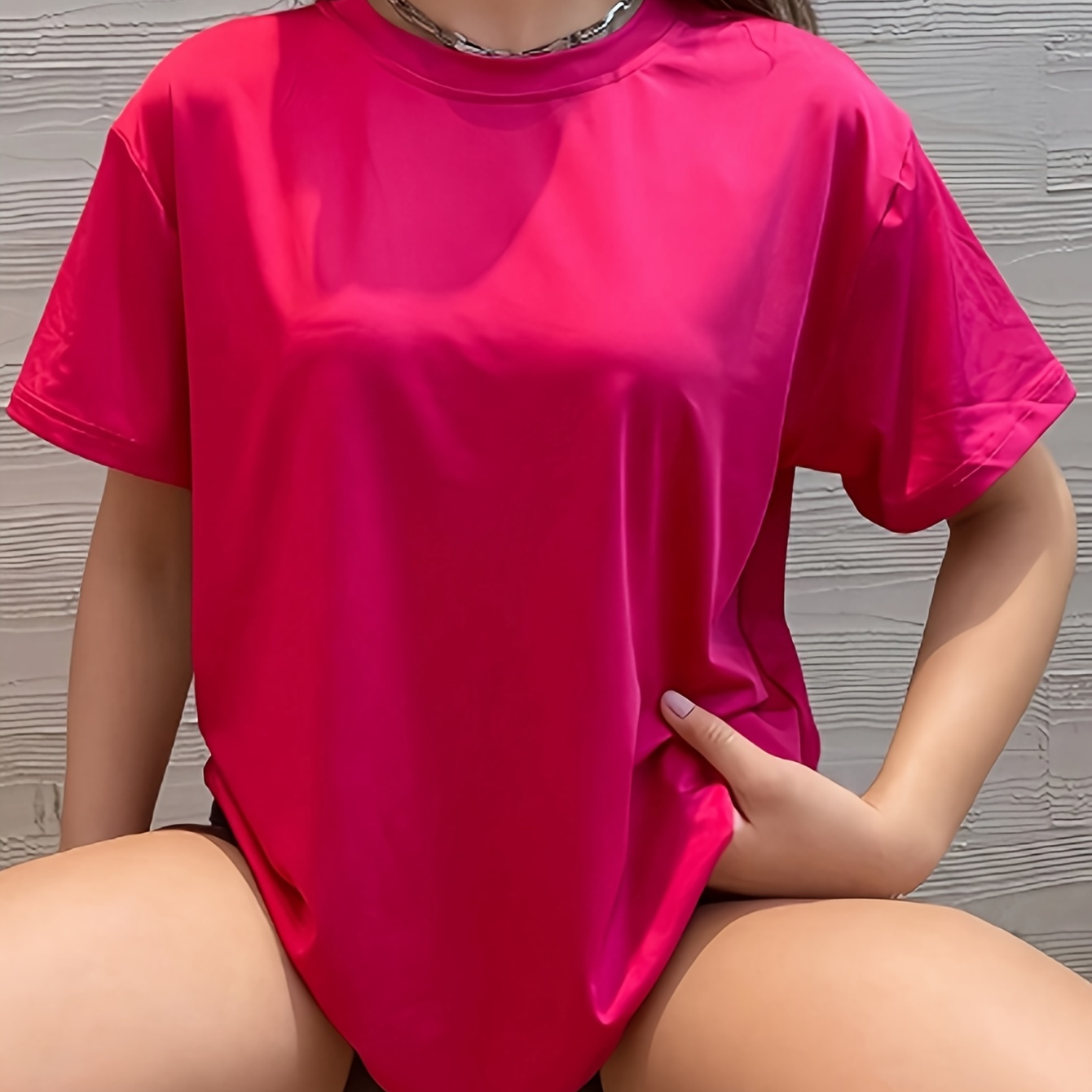 T-shirt élégant et ample pour femme - Tee extensible pour tous les jours pour les enseignants, la remise des diplômes, le retour à l'école - Chemise décontractée respirante en - Parfaite pour les sorties, le bureau, les sorties - Haut de tous les jours facile à entretenir, vêtements pour enseignants, design simple, matériau confortable, haut à manches courtes, vêtements pour enseignants